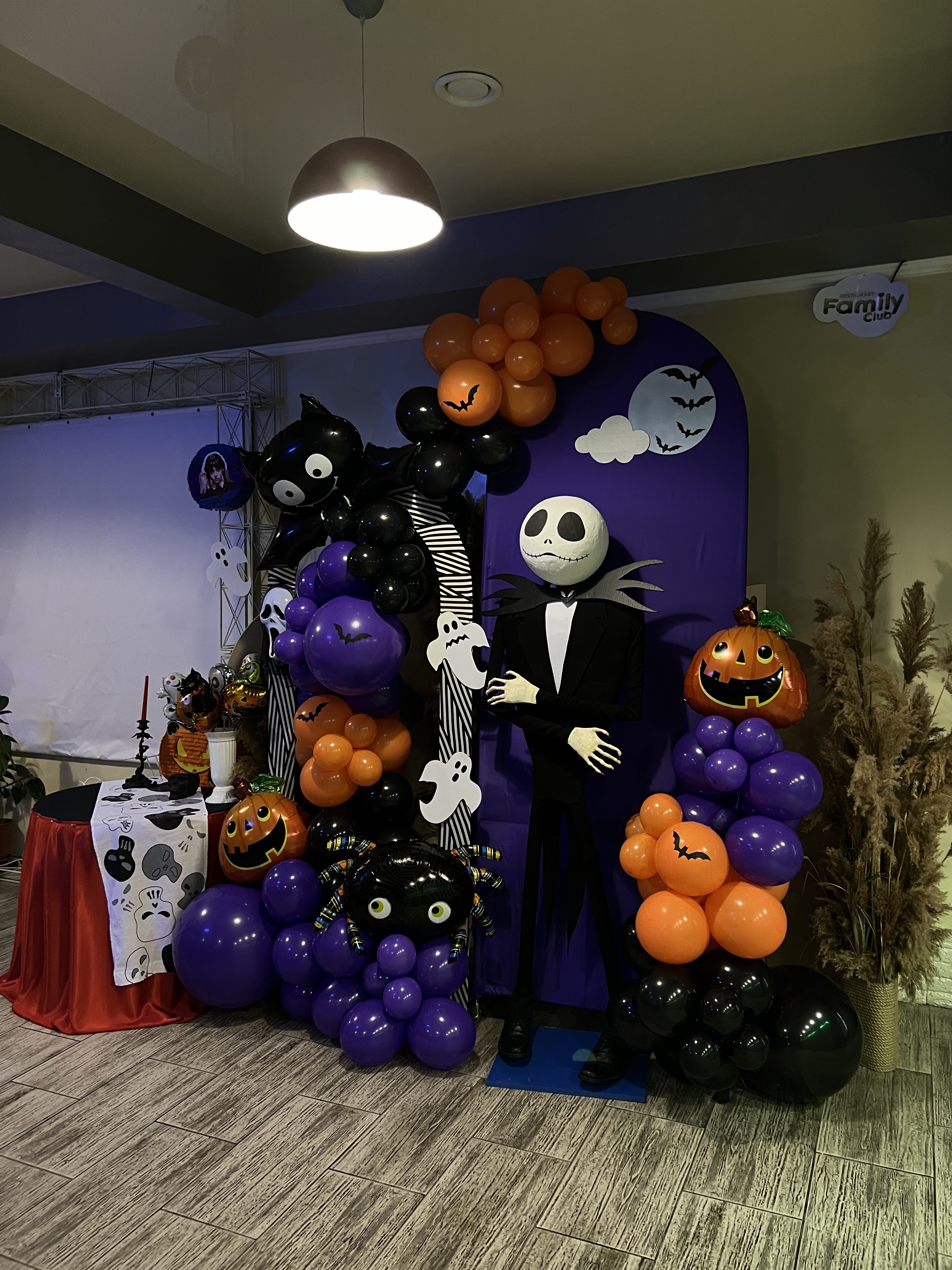 Сімейний ресторан Family Club image 4