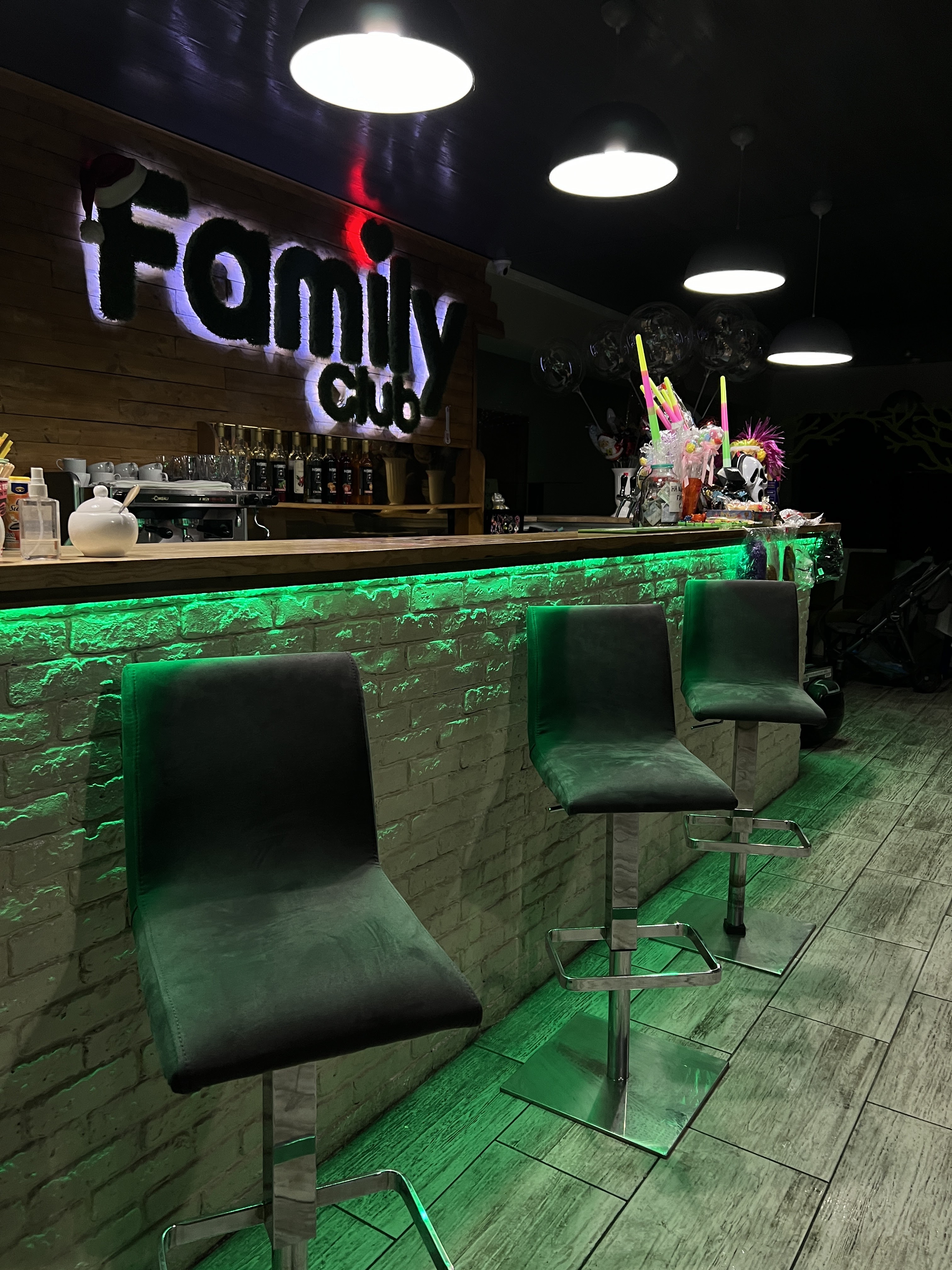 Сімейний ресторан Family Club image 9