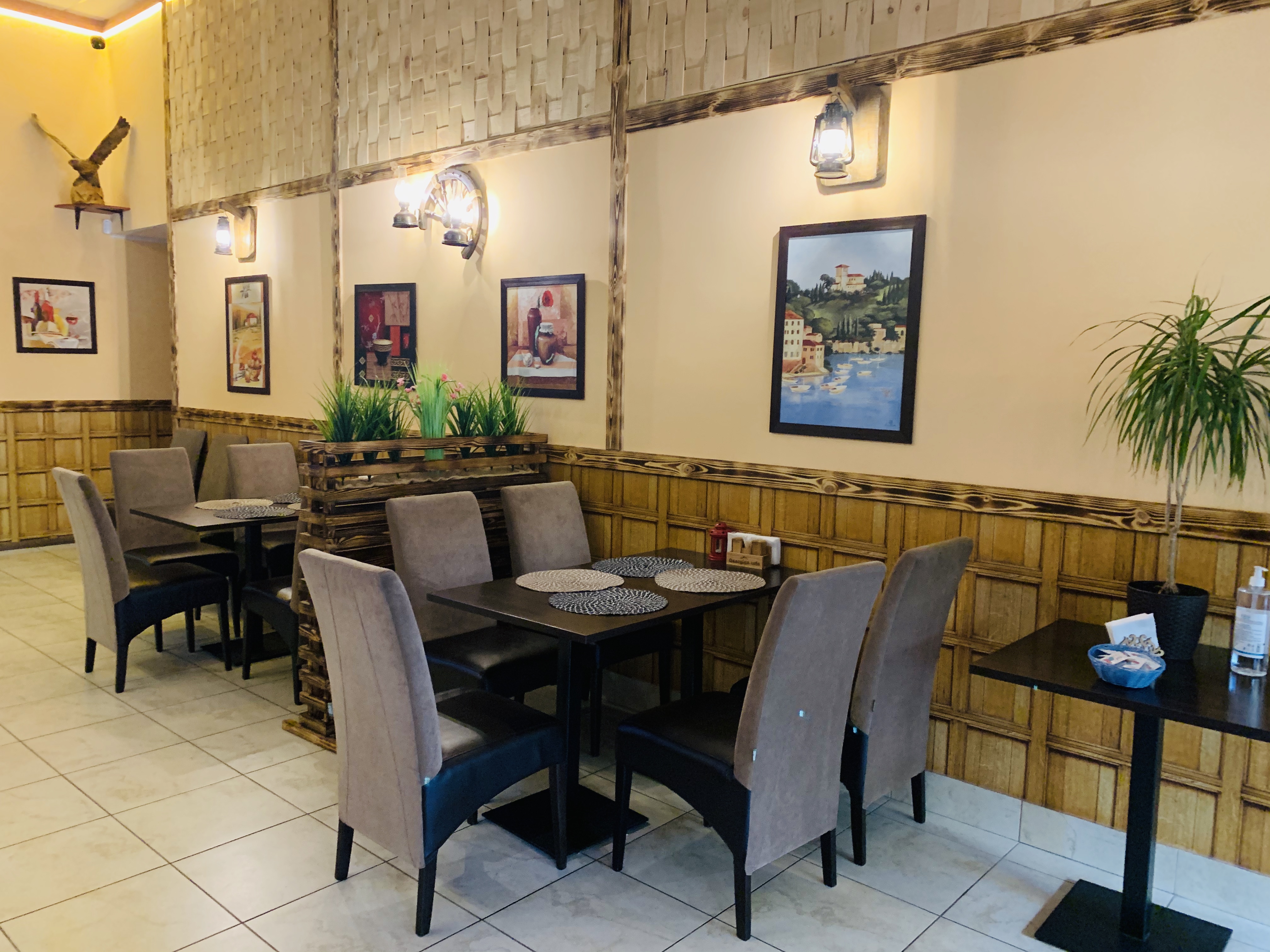 Hruzynsʹke Kafe image 8