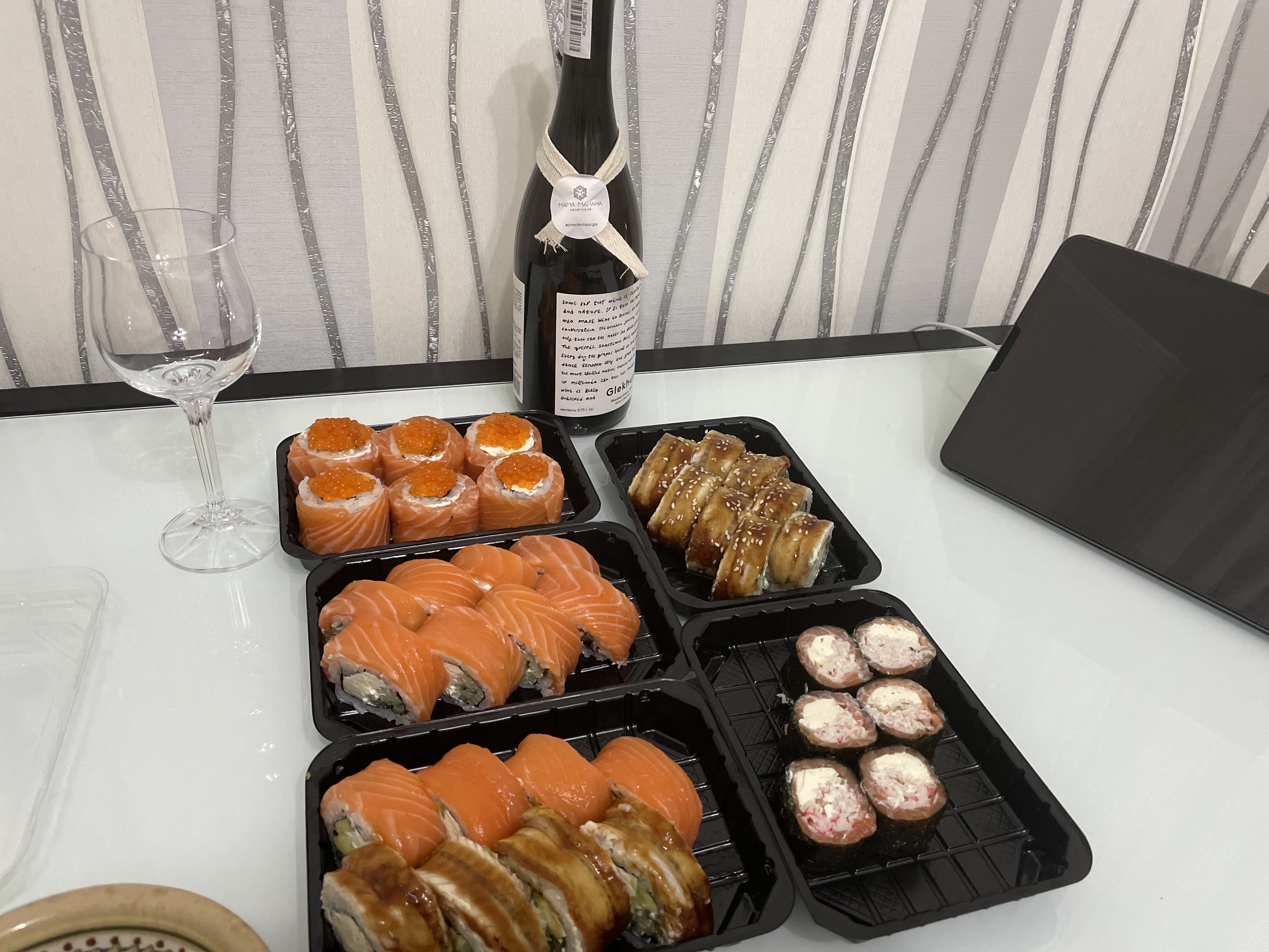 Kraken Sushi image 5