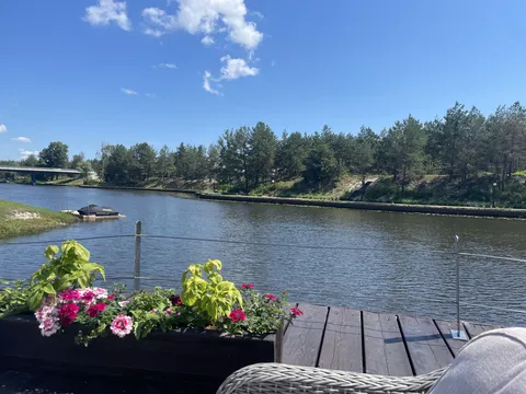 Riviera Village ресторан image 1