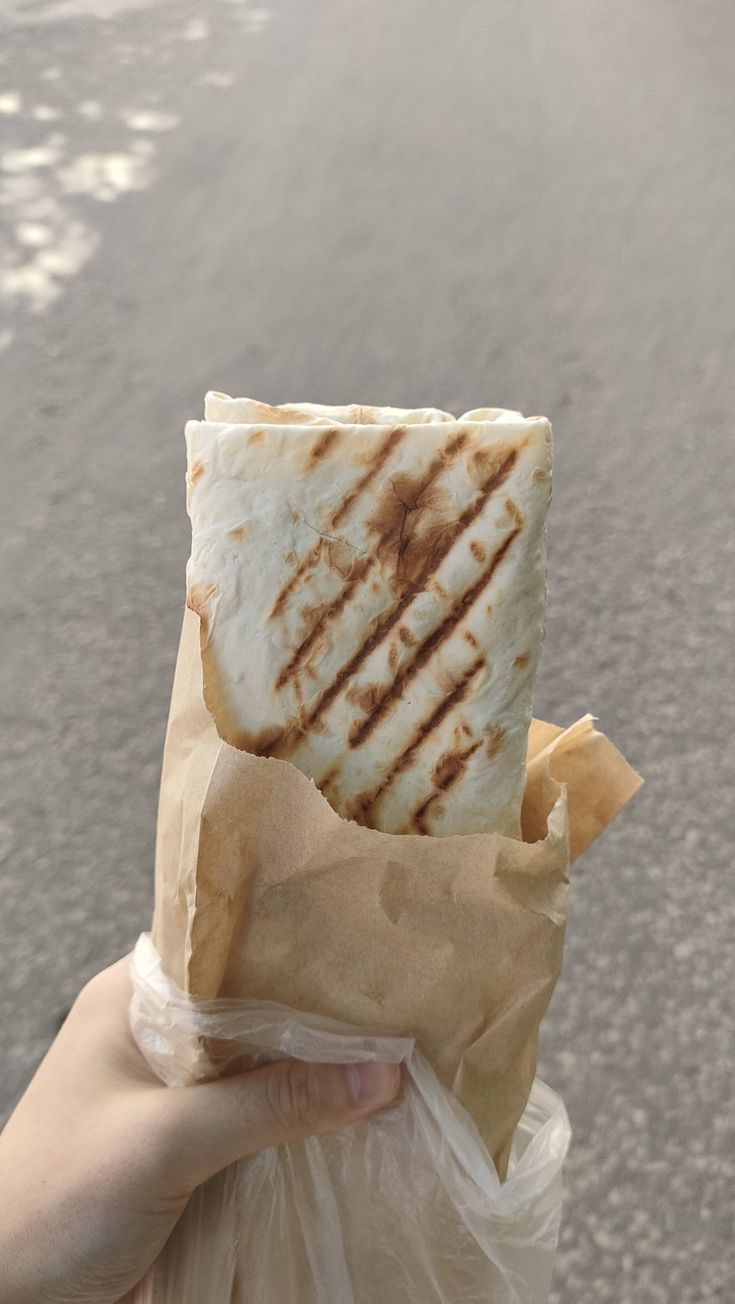 ШАУРМАНіЯ SHAURMANIA image 4