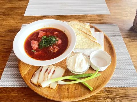 Gracia Plus Hotel restaurant image 2