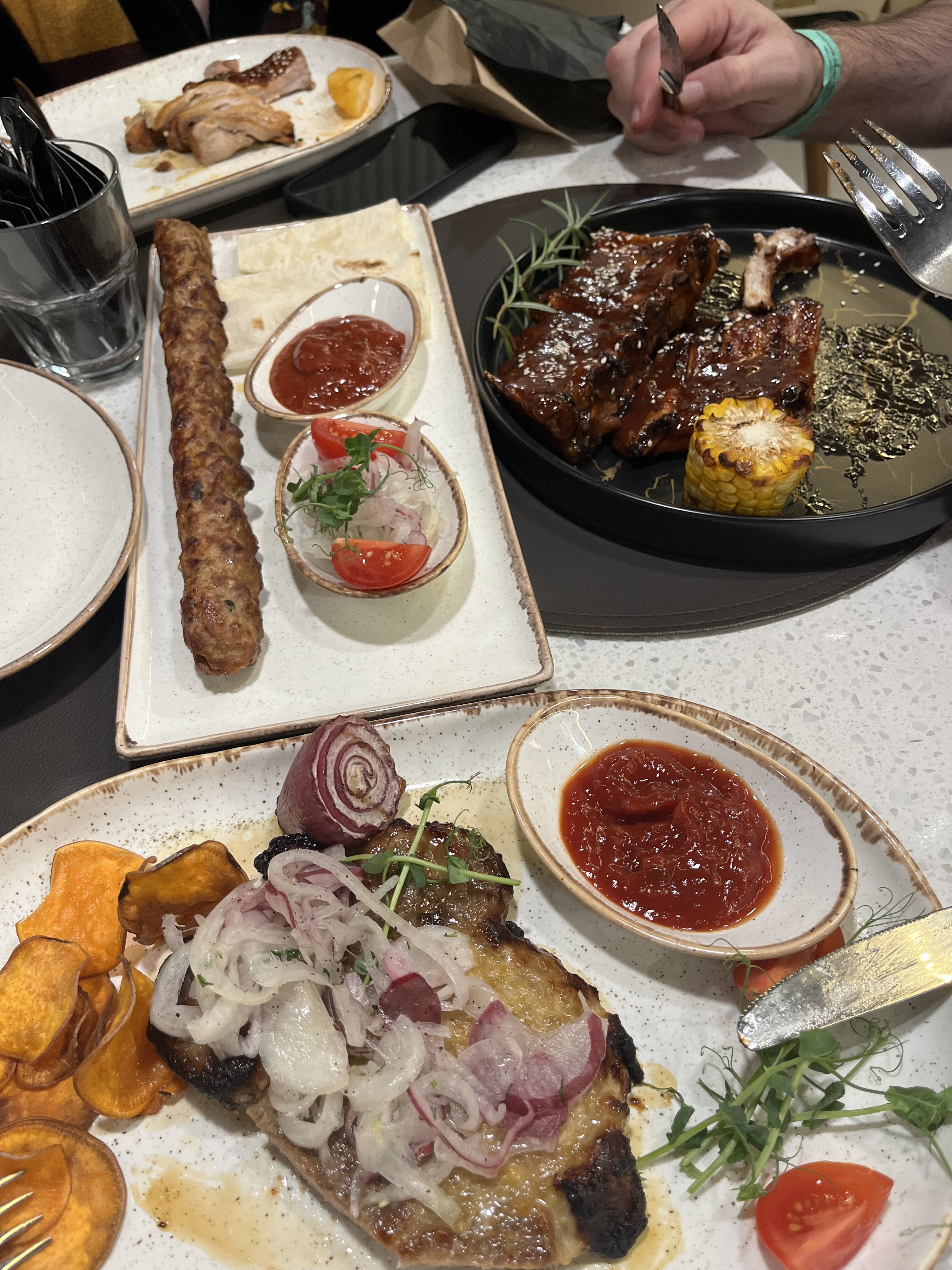 Restoran Zhayvoronok image 4