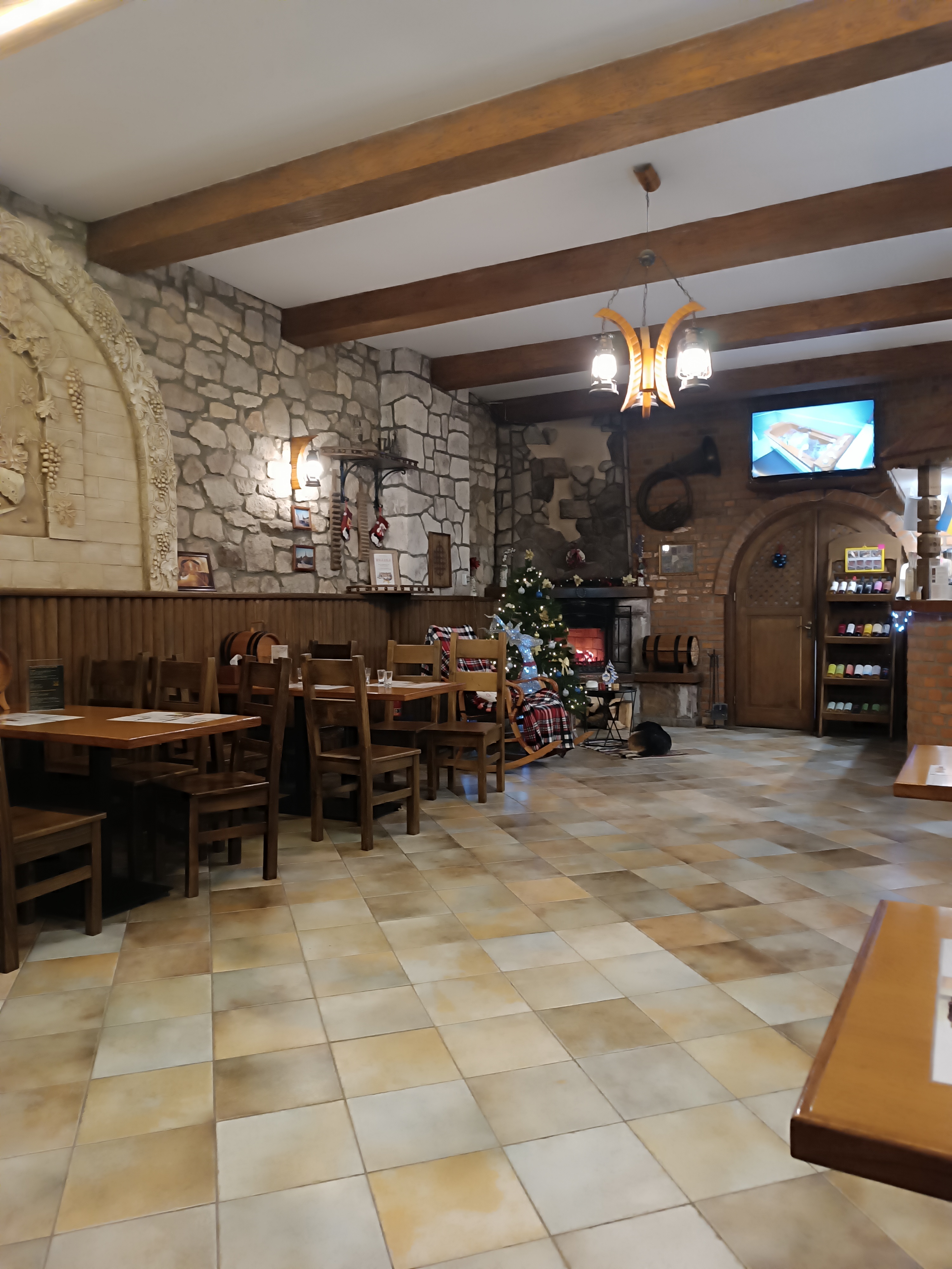 Restoran Zhayvoronok image 5