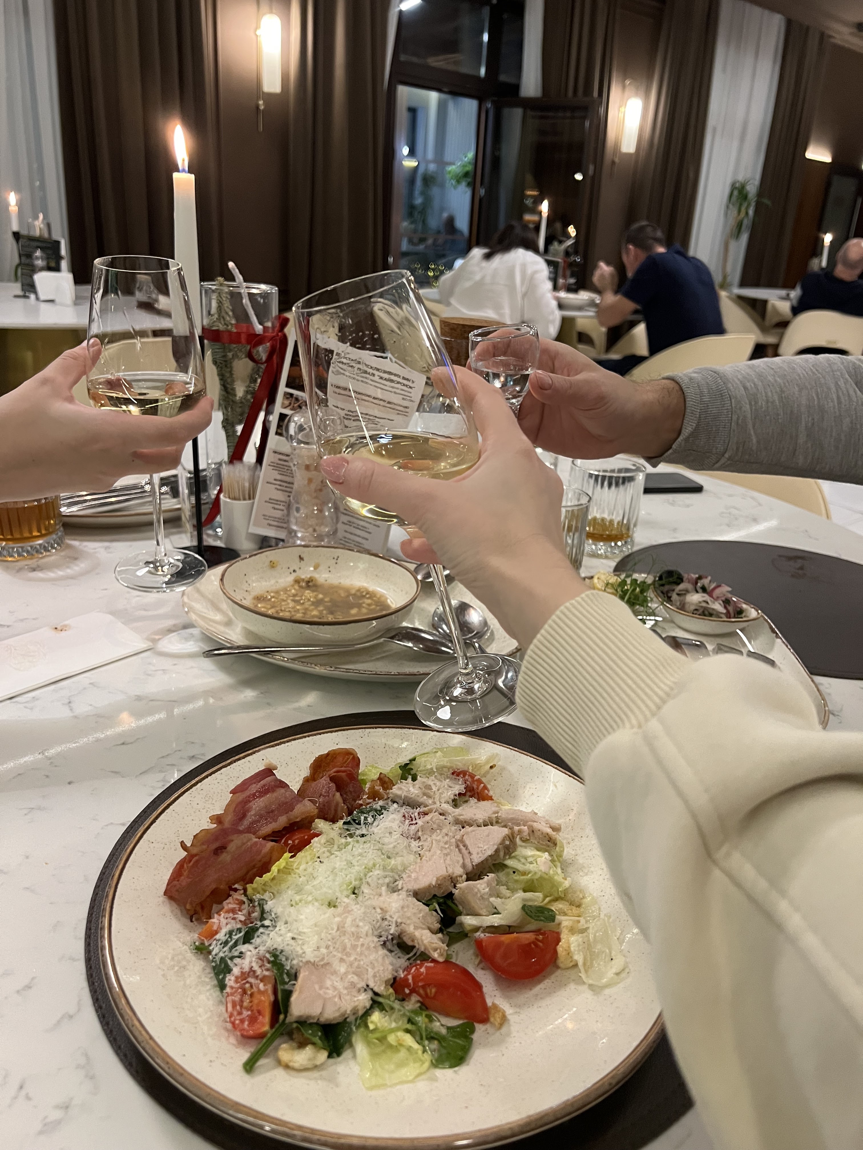 Restoran Zhayvoronok image 8