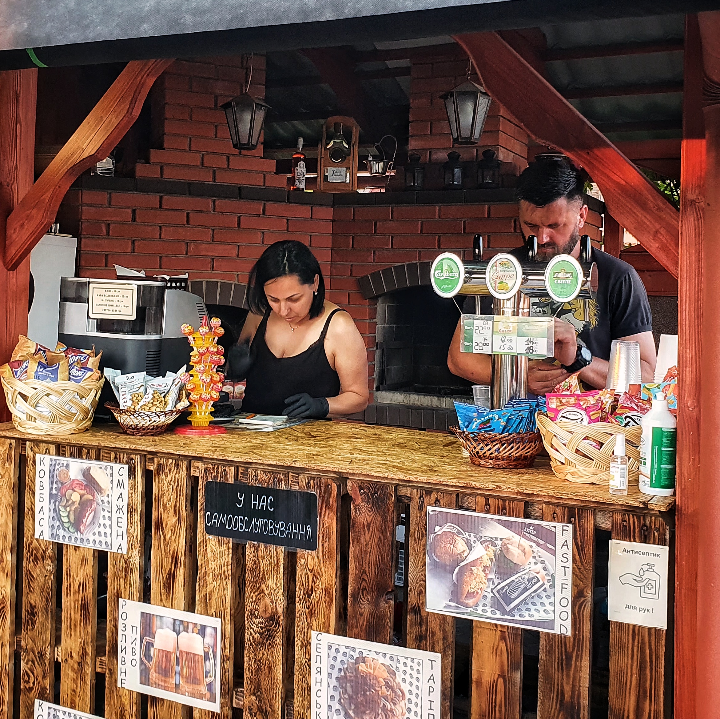 Family Bistro & Cafe image 1