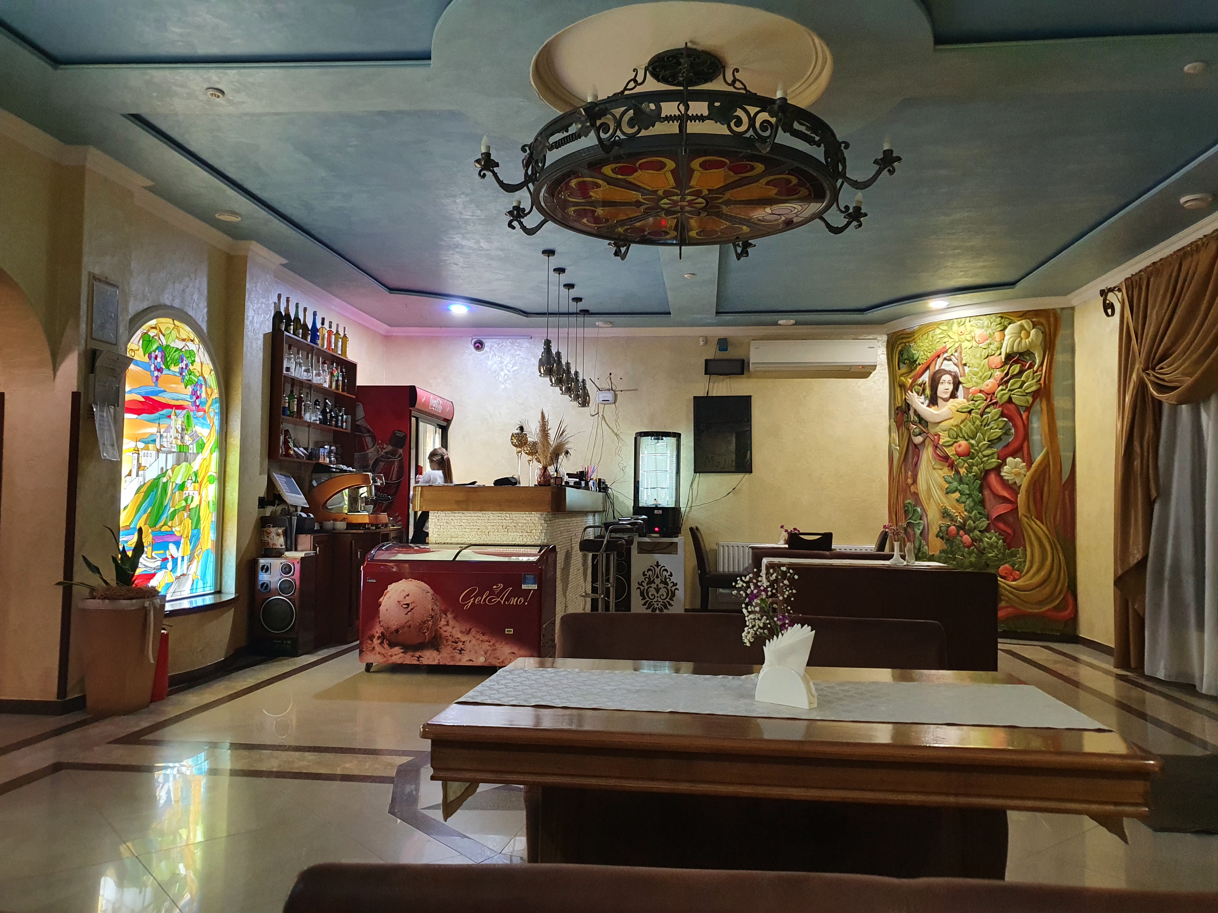 Cafe-restaurant "Impress" image 1