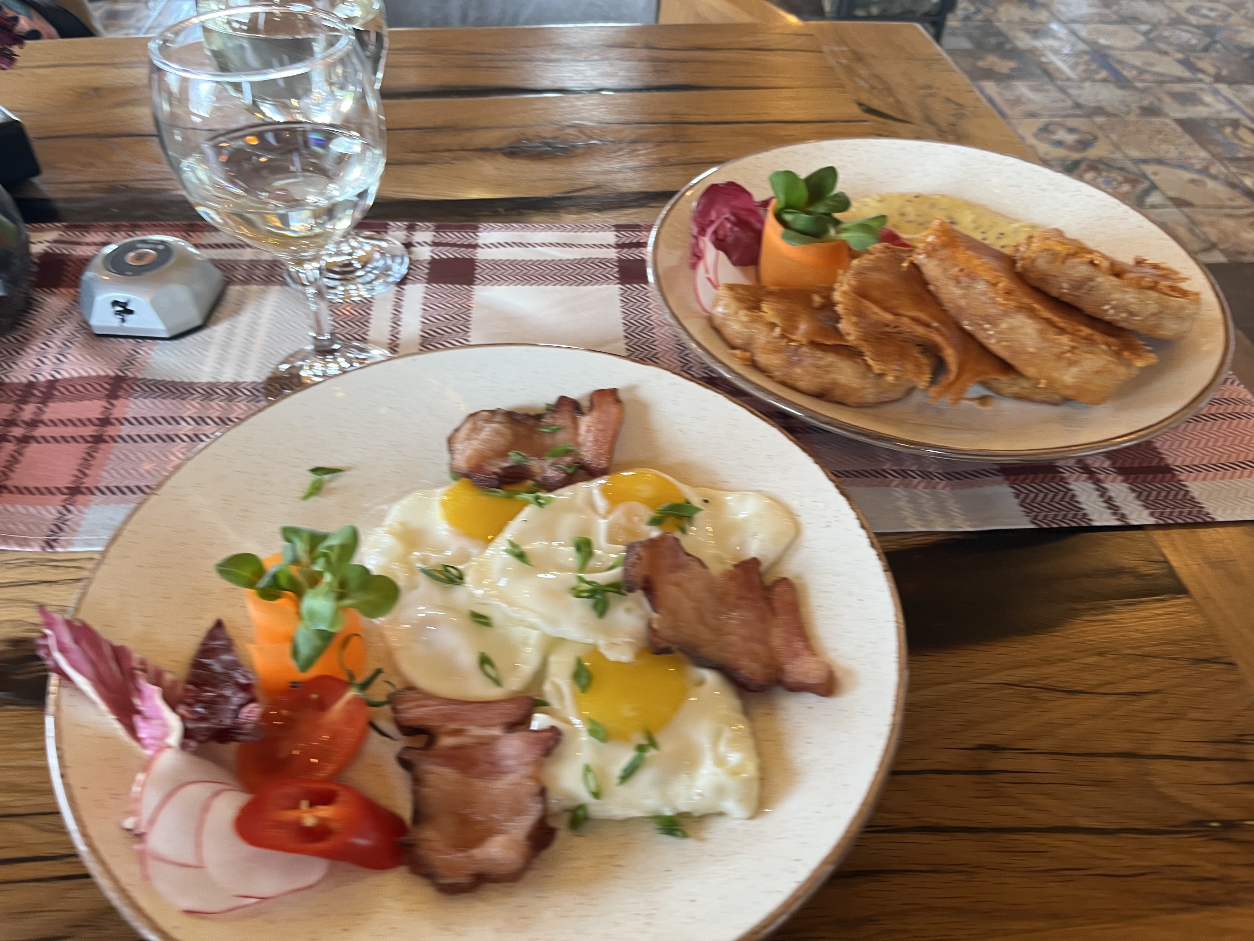 Кафе «Паприка» Виноградів image 8