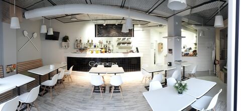 Pizzeria Garden image 1