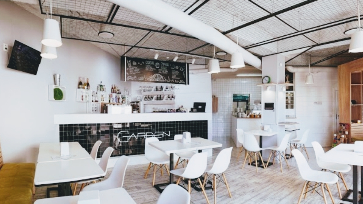 Pizzeria Garden image 3