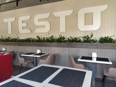 Testo Gastro Bar image 1