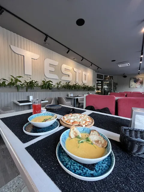 Testo Gastro Bar image 2
