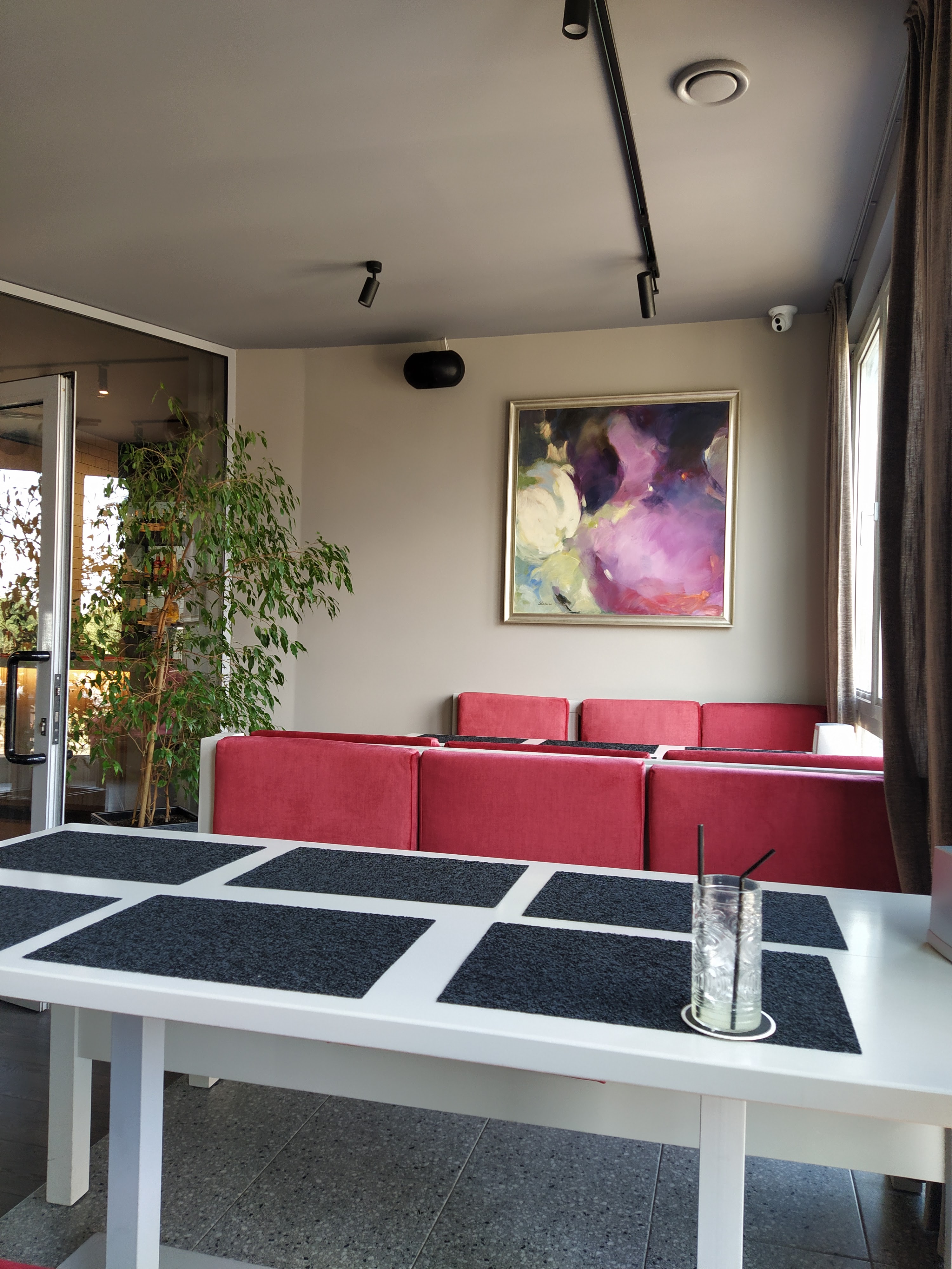 Testo Gastro Bar image 4