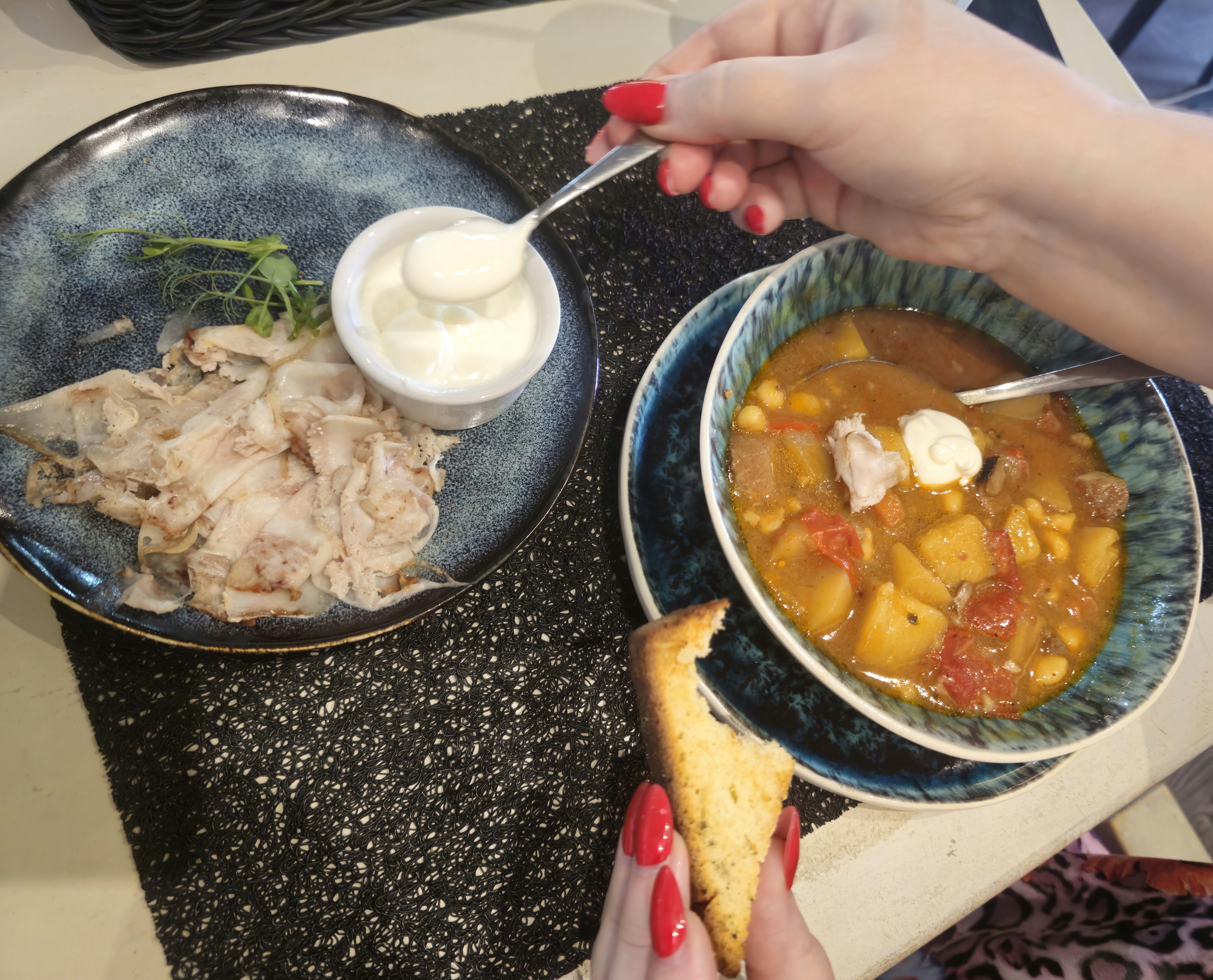 Testo Gastro Bar image 8