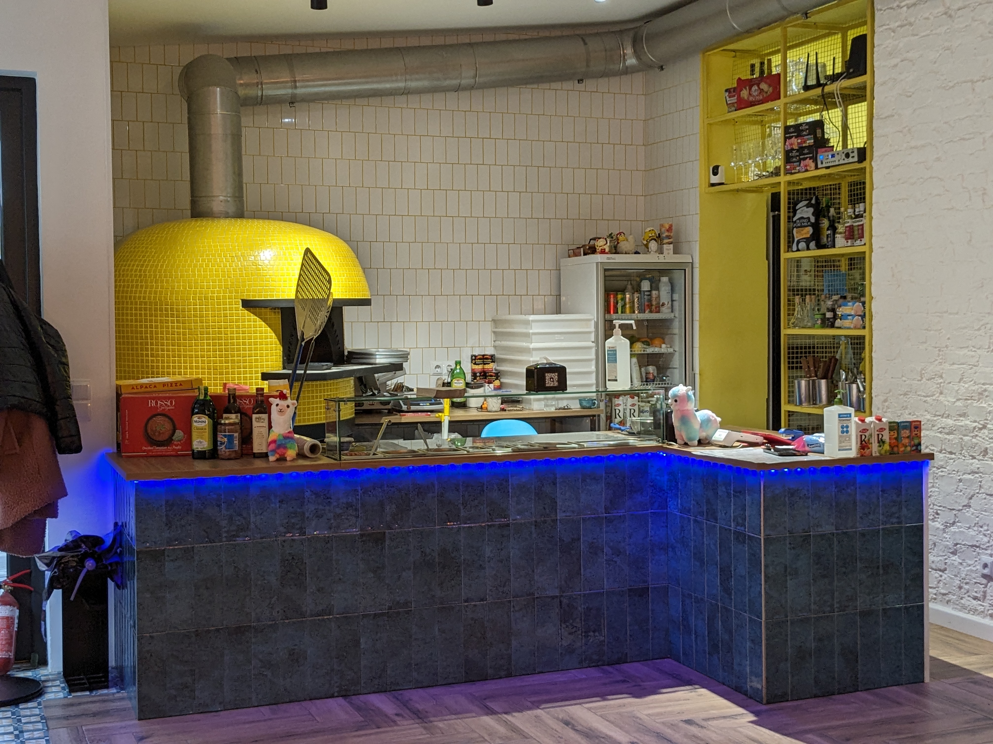 Alpaca Pizza - сімейне кафе - Альпака image 10