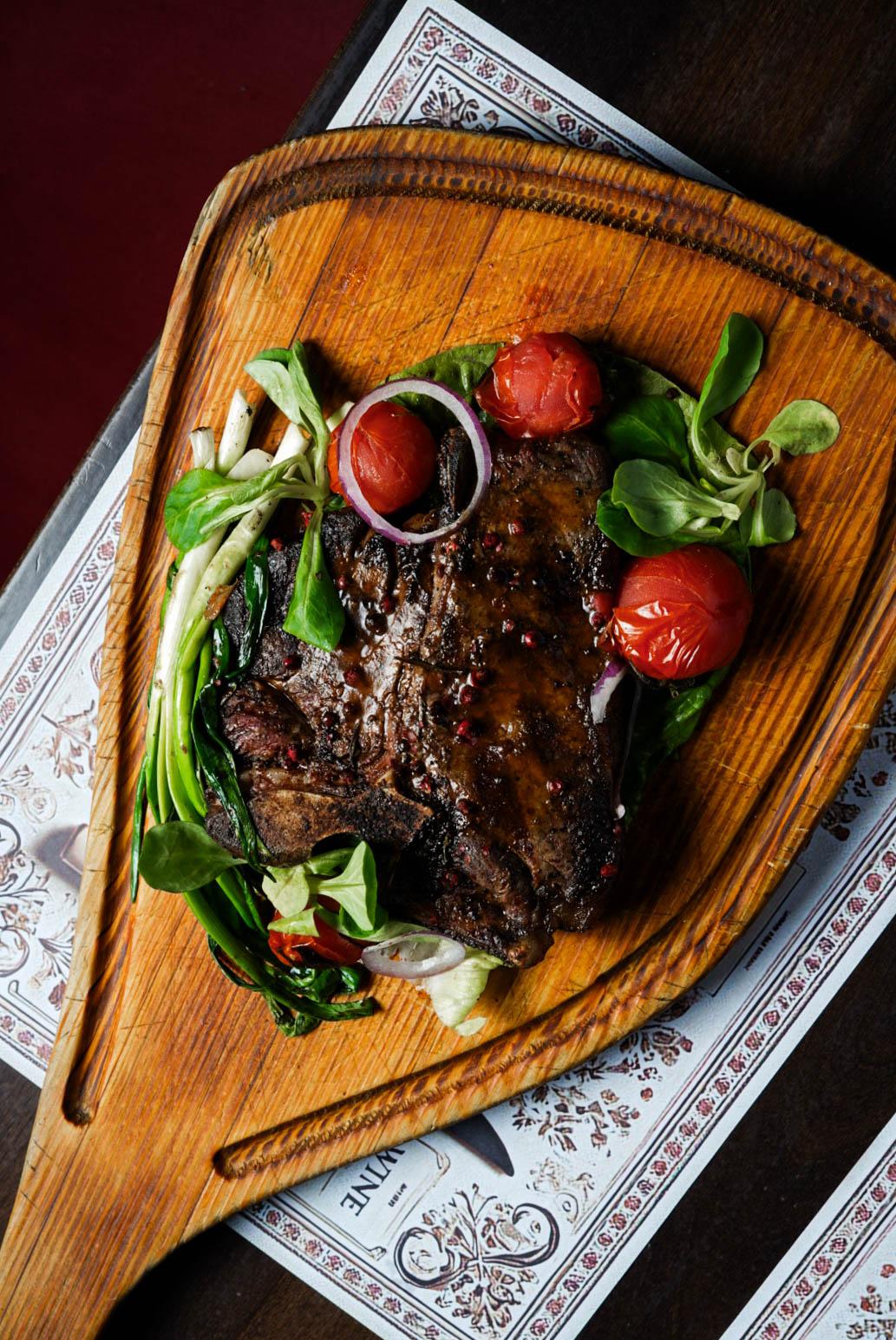 Гриль ресторан «Антрекот» Закарпаття image 2