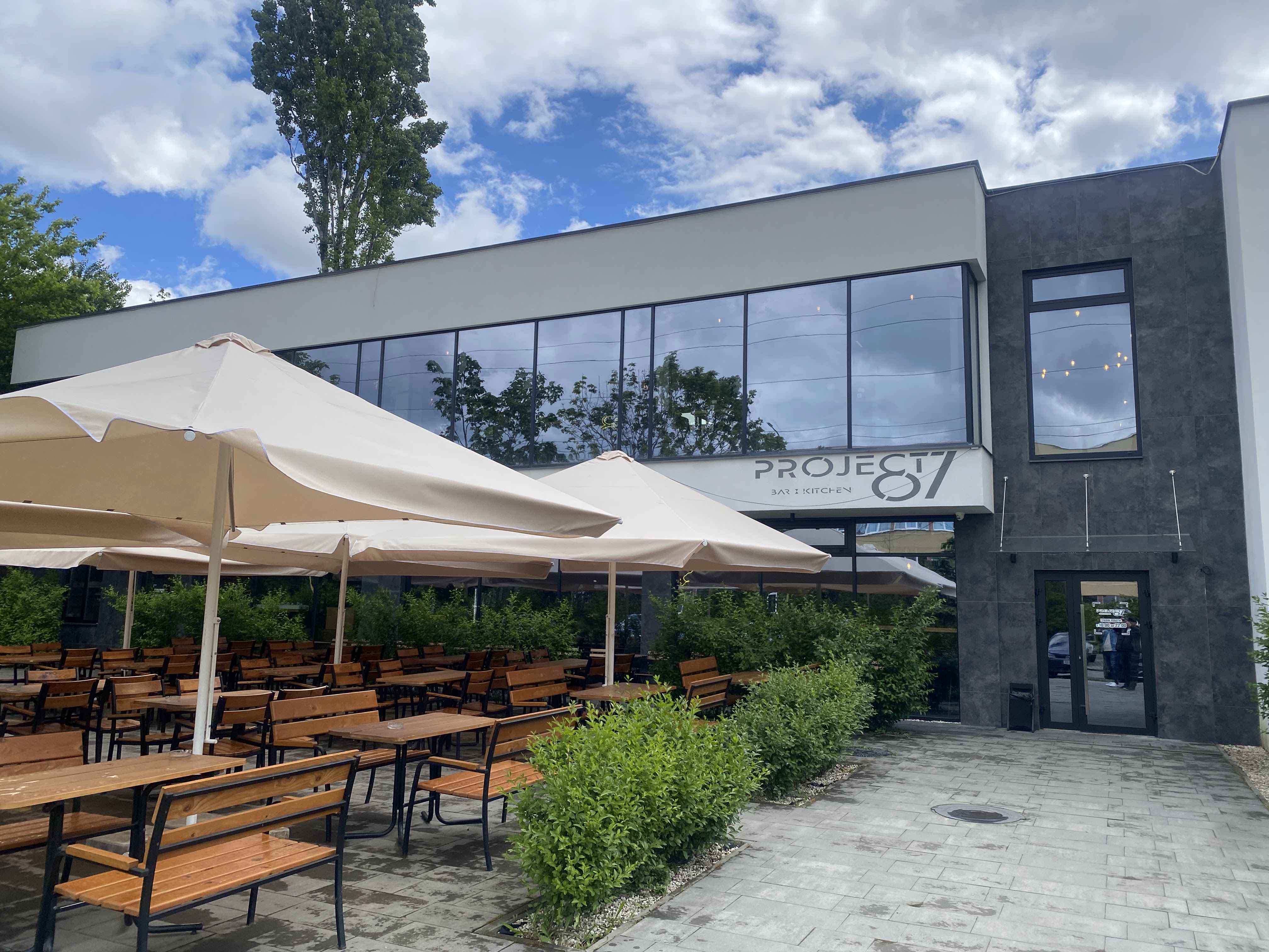 Bar and kitchen "Project 87" image 3