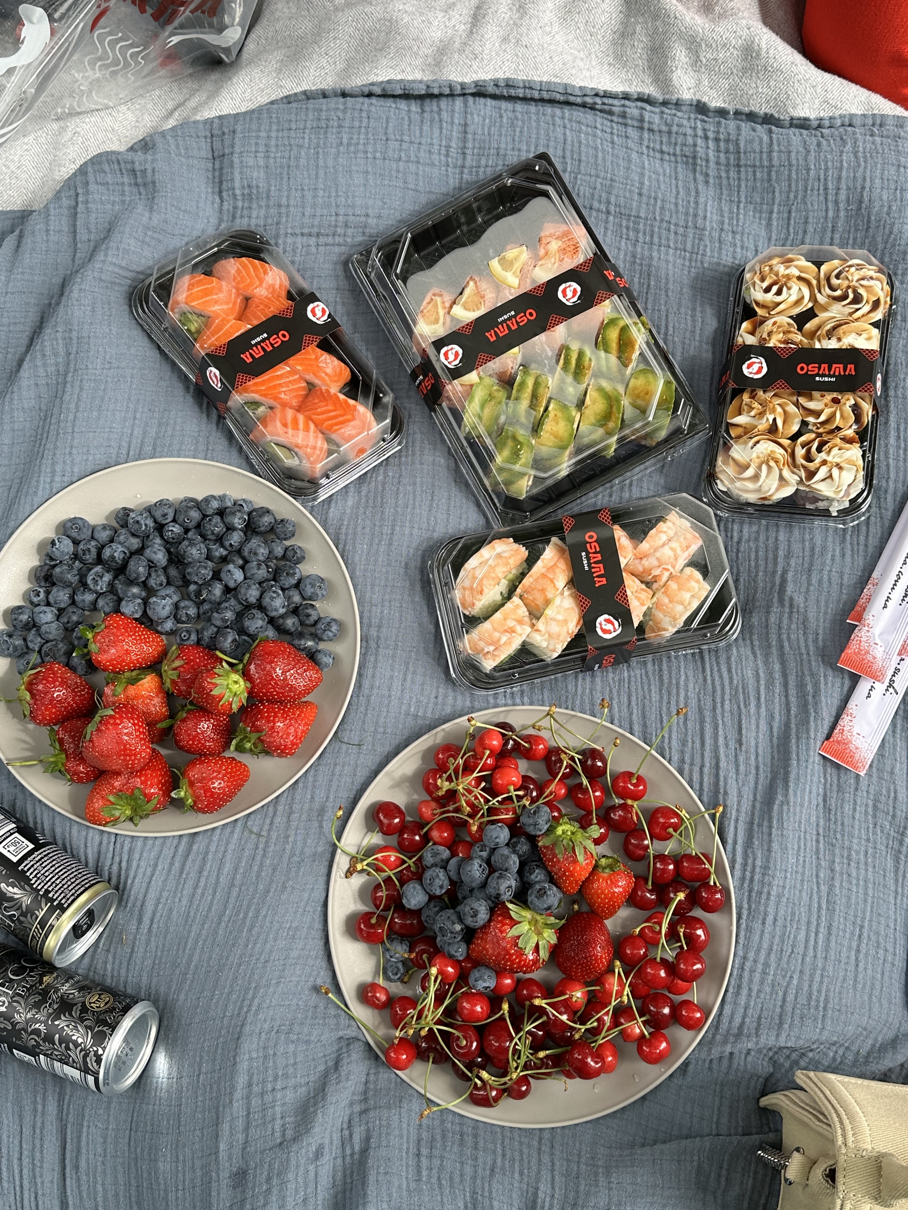 Osama Sushi Uzhgorod image 10