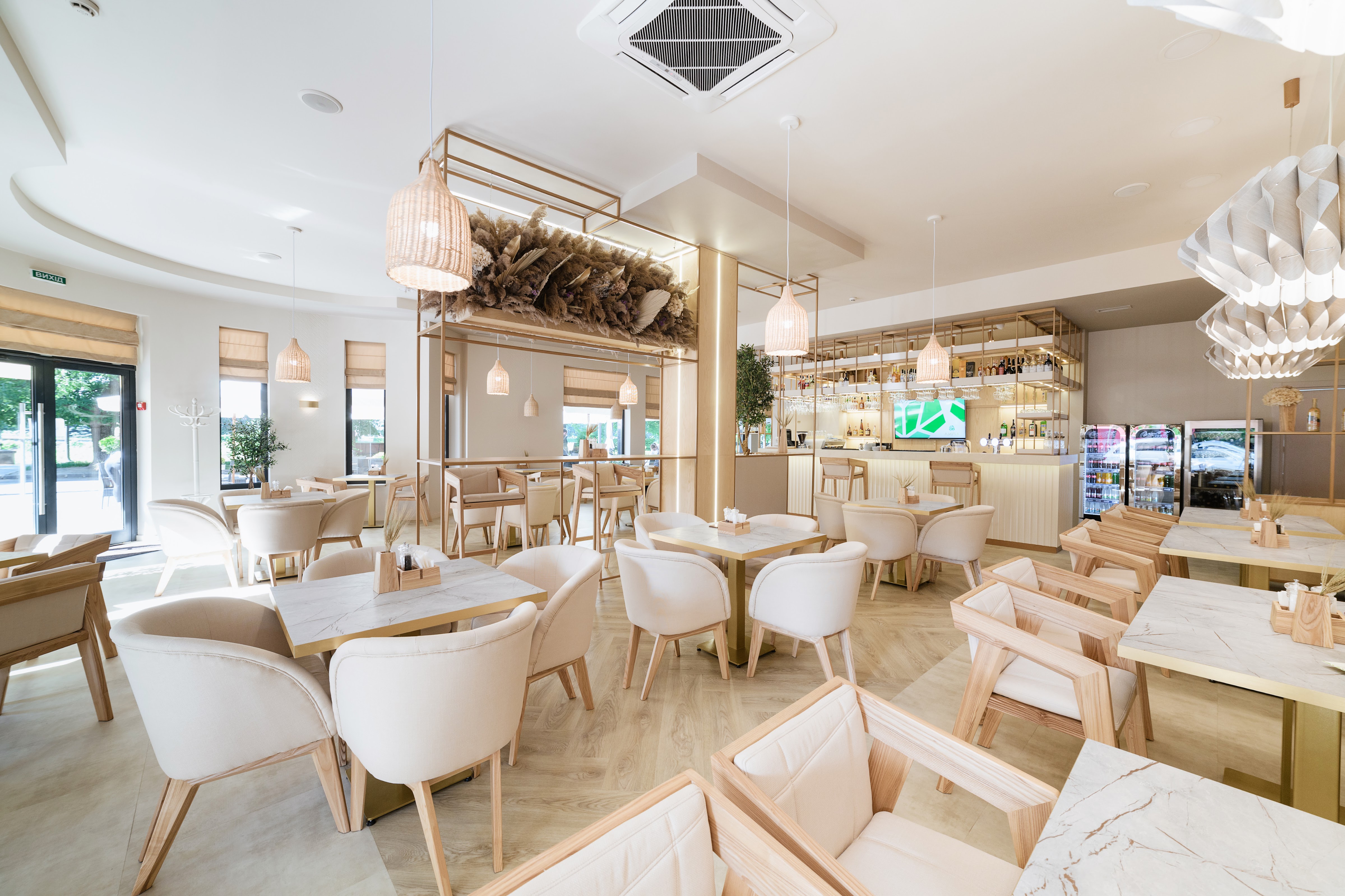 Ресторан «Липа» image 1