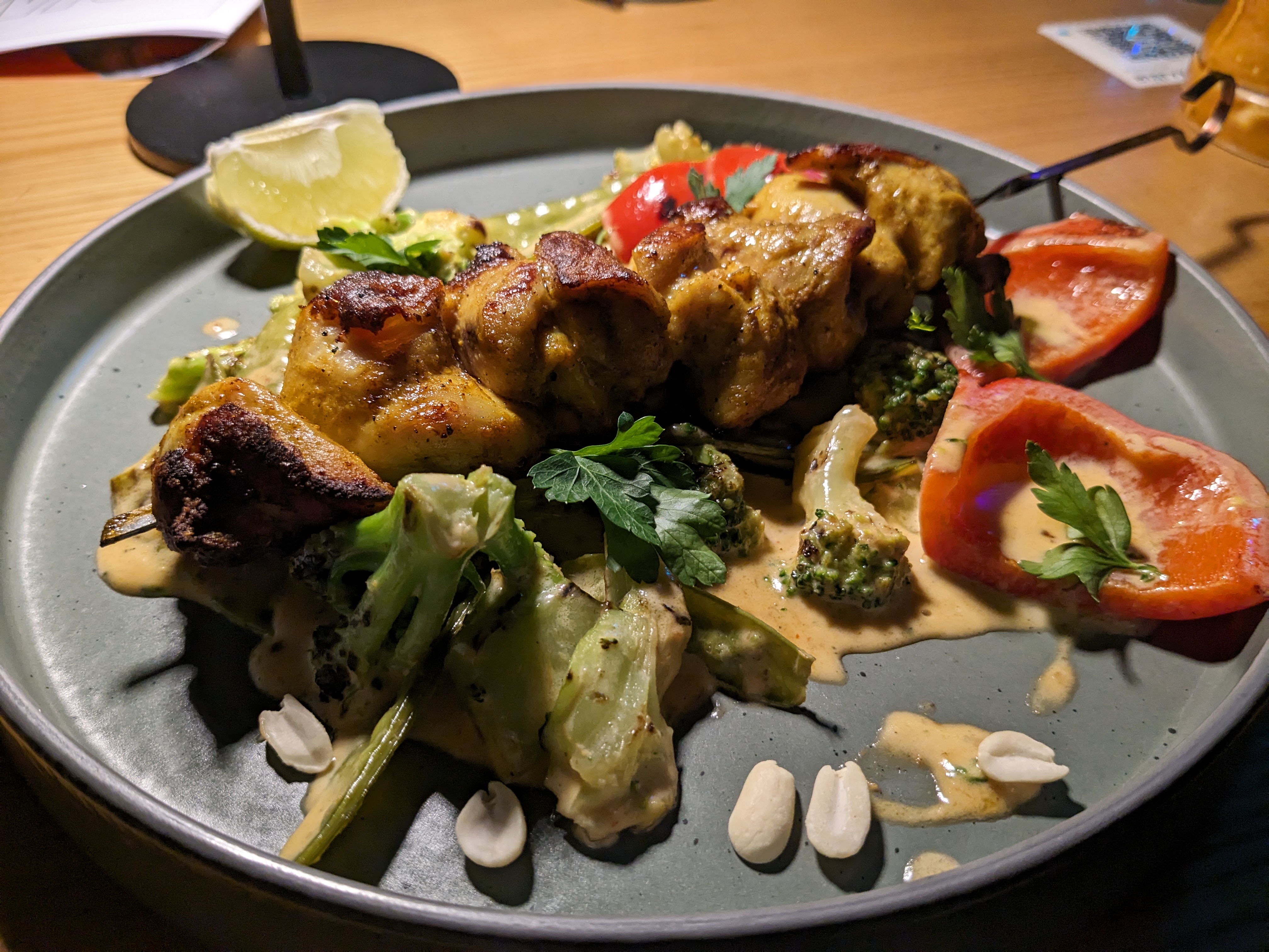 Yeahnot Bar&Kitchen image 8