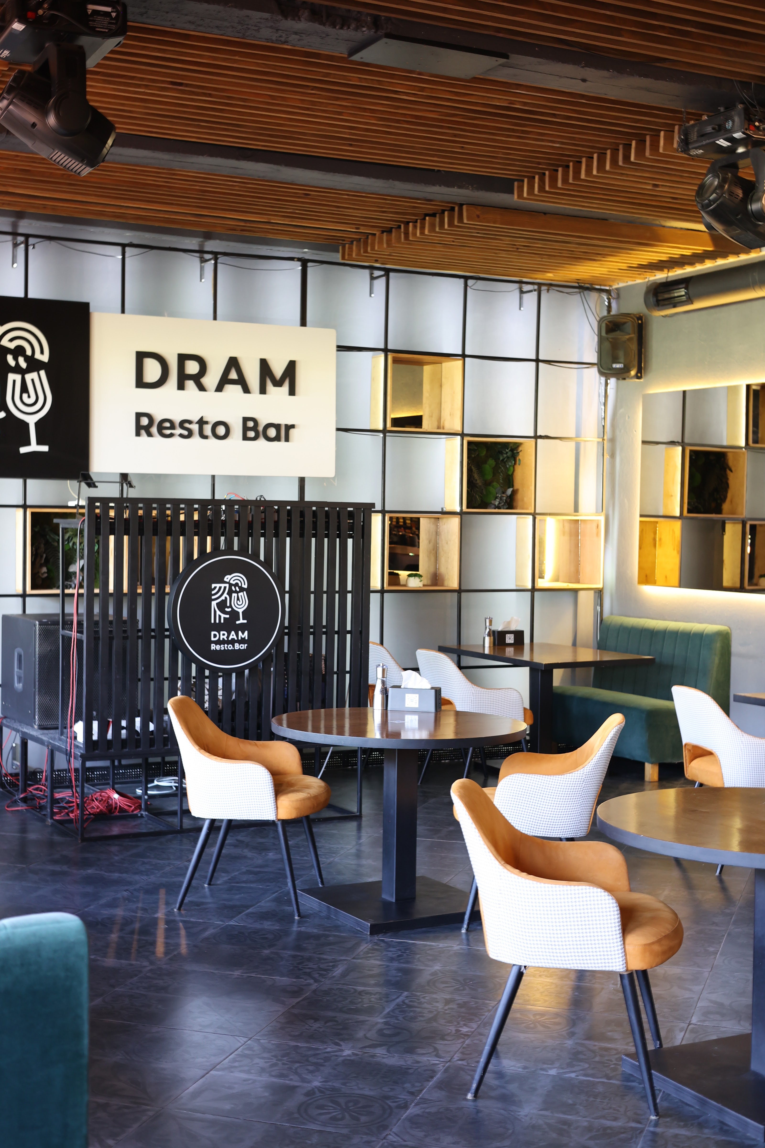 Caffe bar Dram image 8