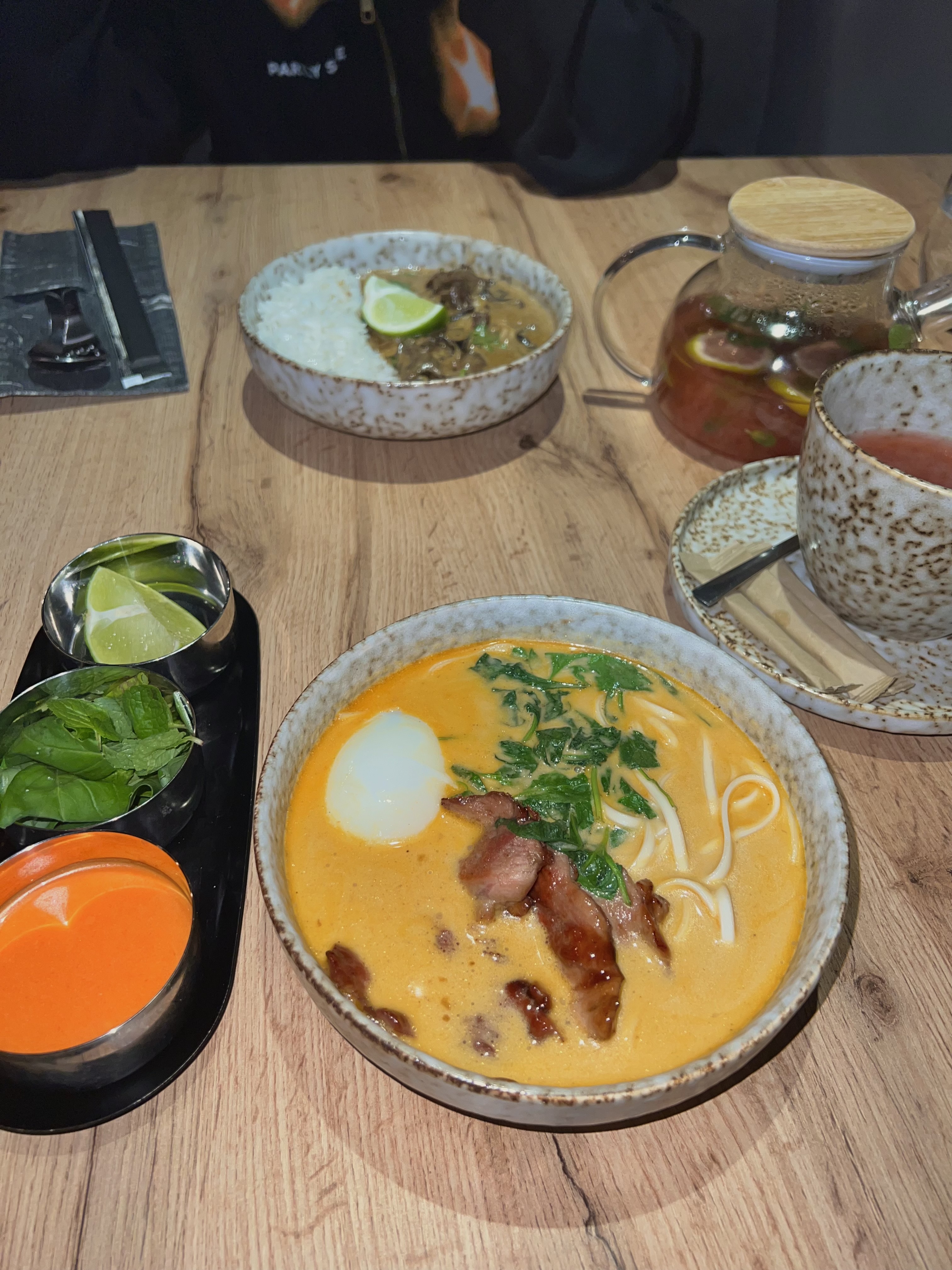 У Jackie Чан image 8