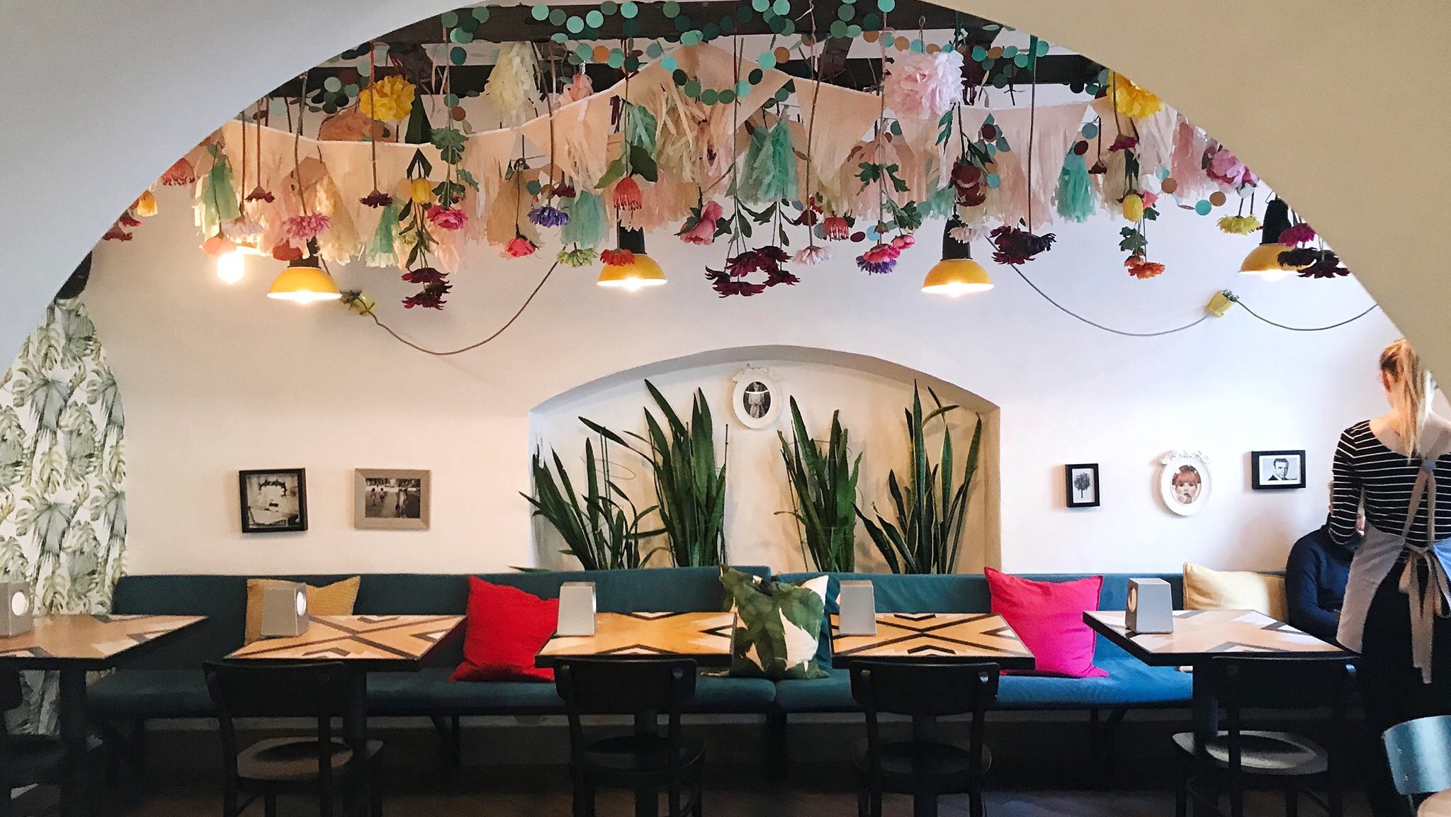 Eat Me! Cafe image 1