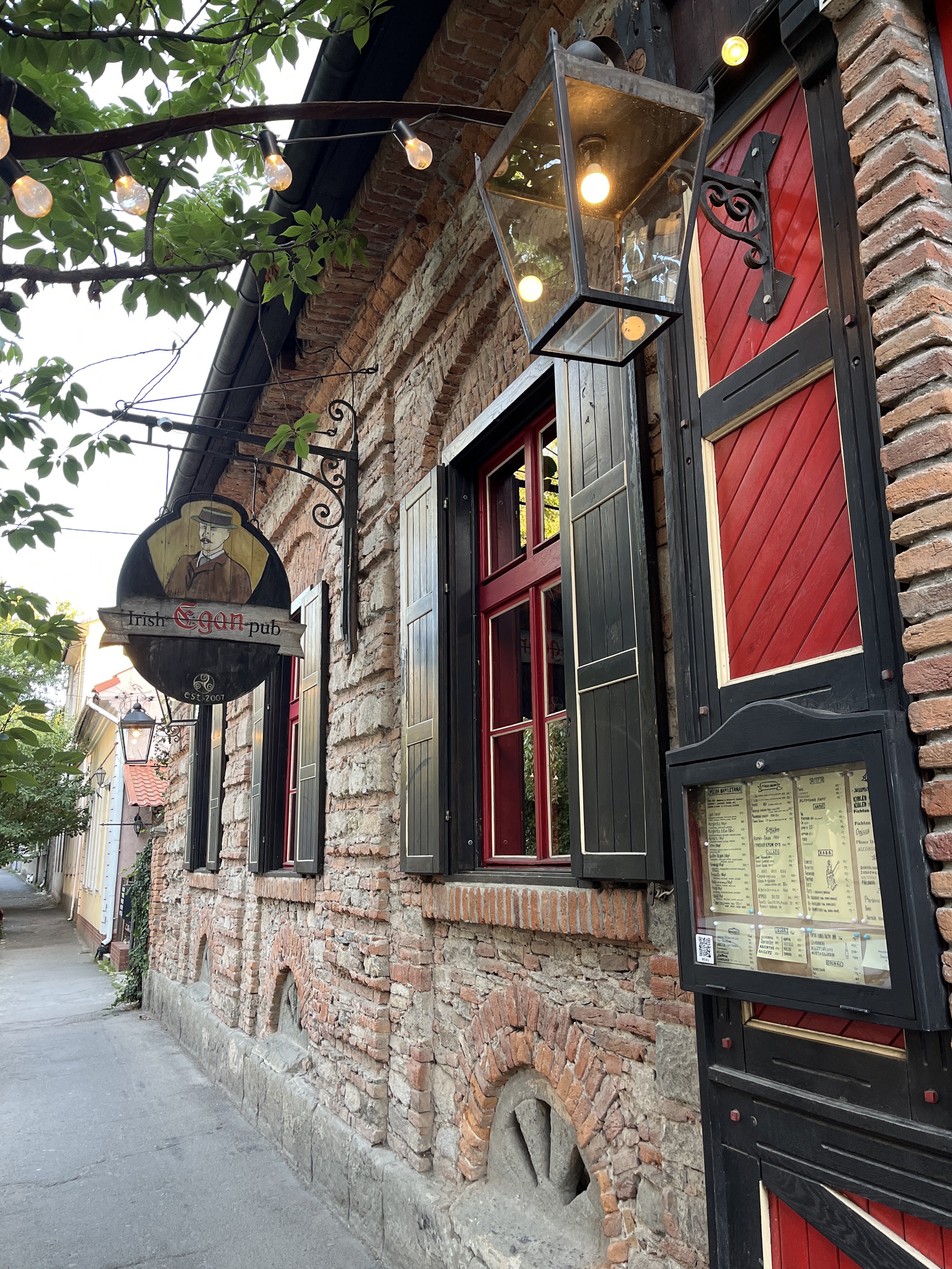 Egan Irish Pub image 4