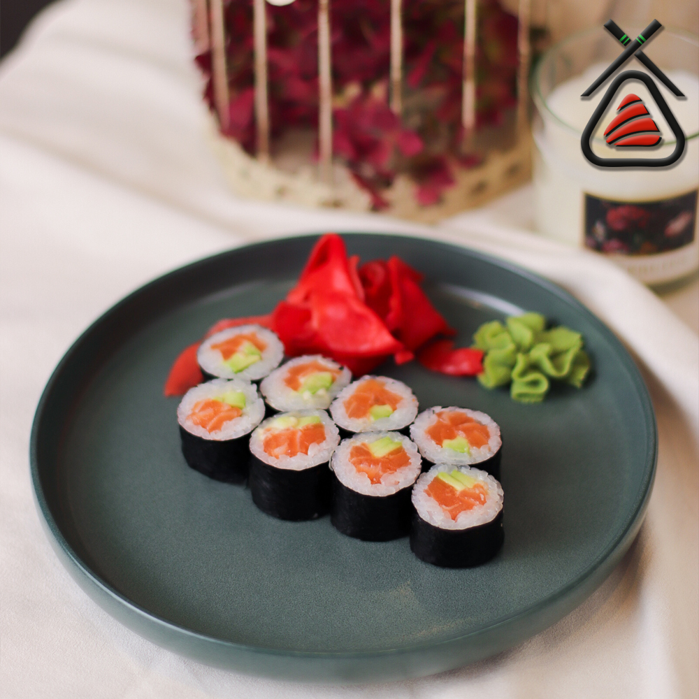 Sushi Hut (Суші Хат Ужгород) image 4