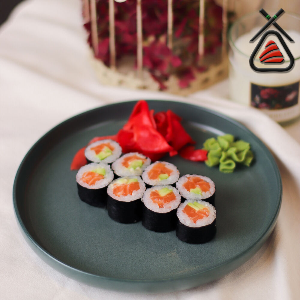 Sushi Hut (Суші Хат Ужгород) image 4