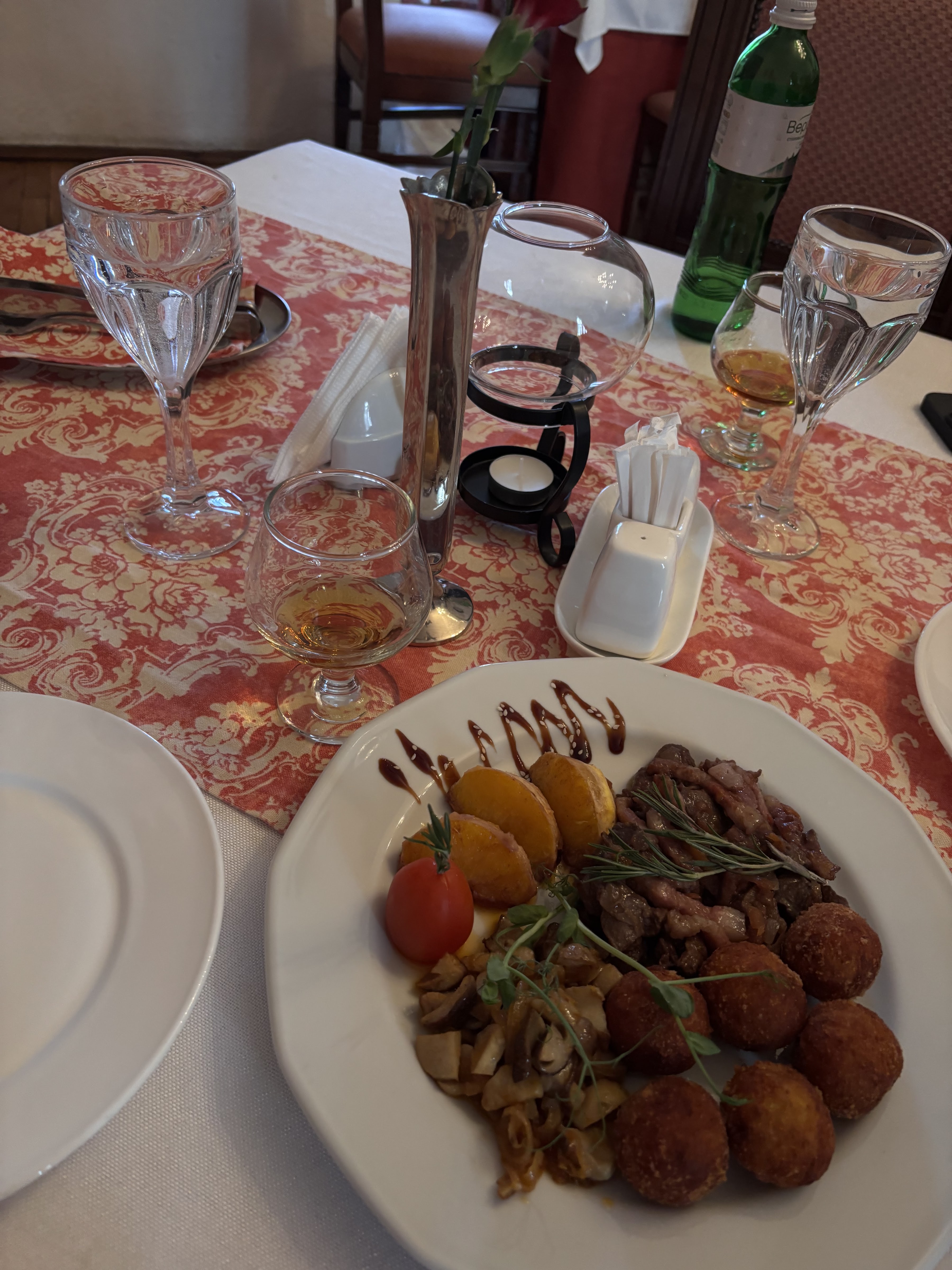 Ресторан Ужгородский замок image 7