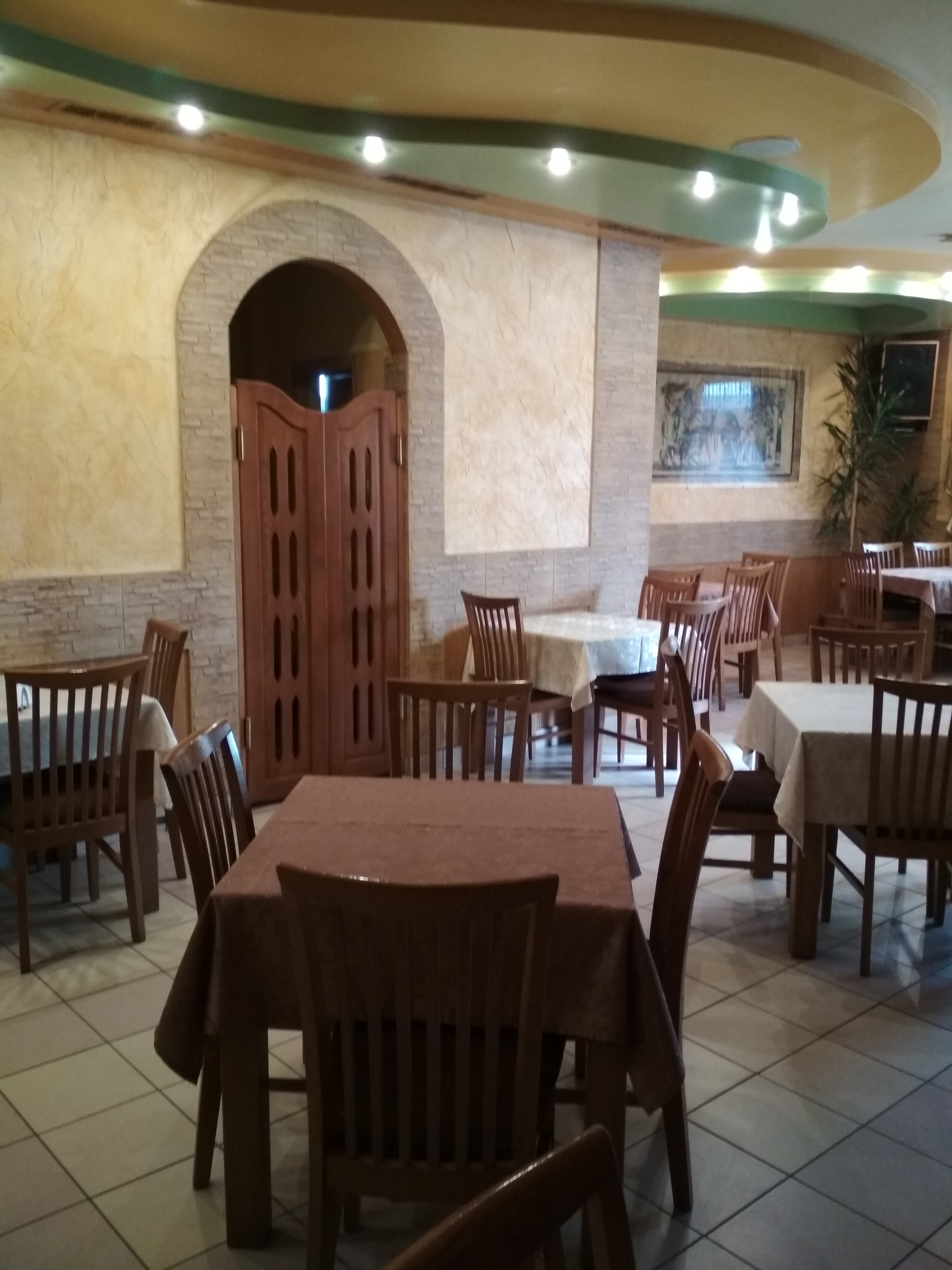 Estera, Pitseriya image 3