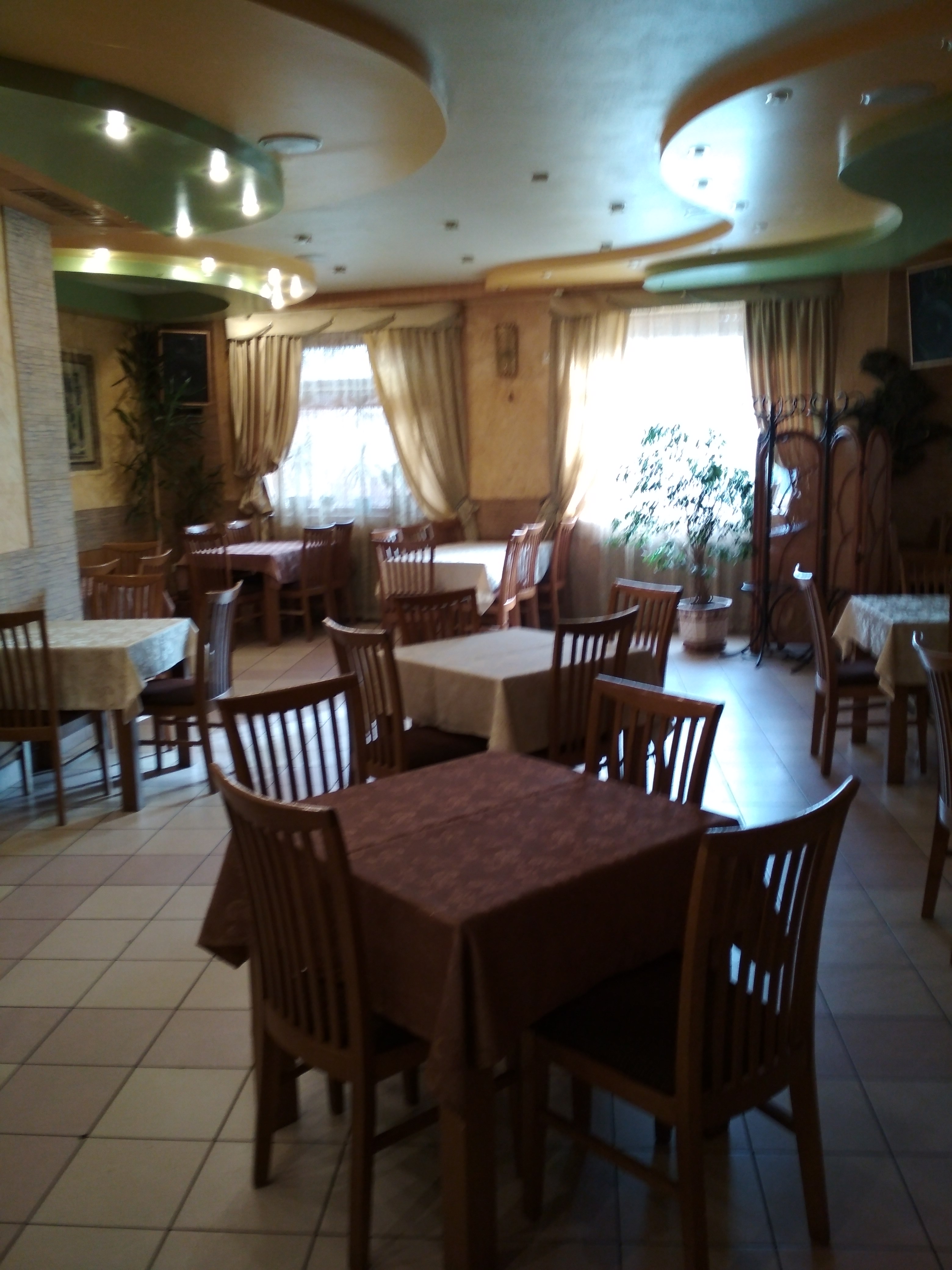 Estera, Pitseriya image 5