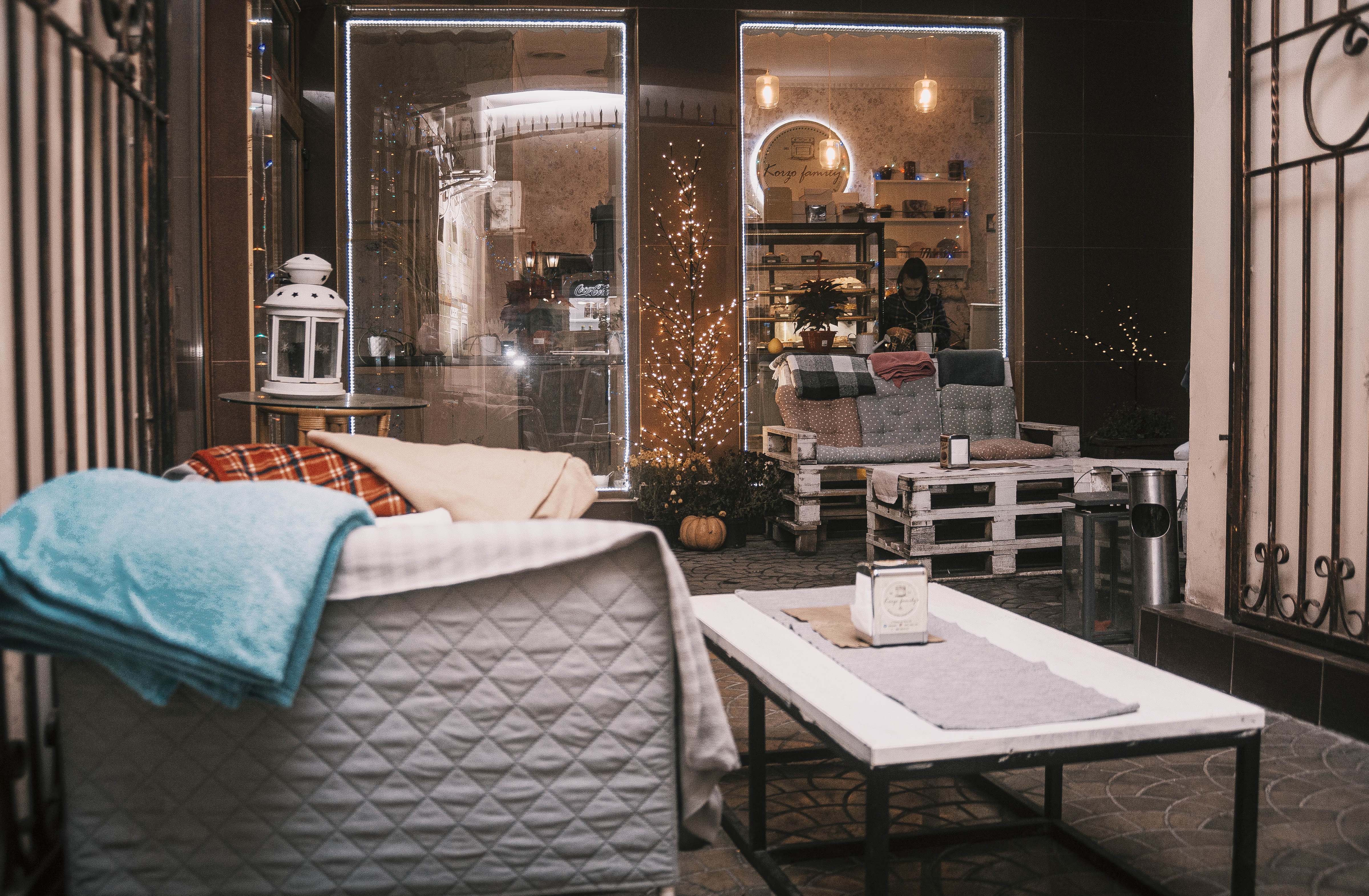 Korzo Family. Цукерня-ресторація image 1