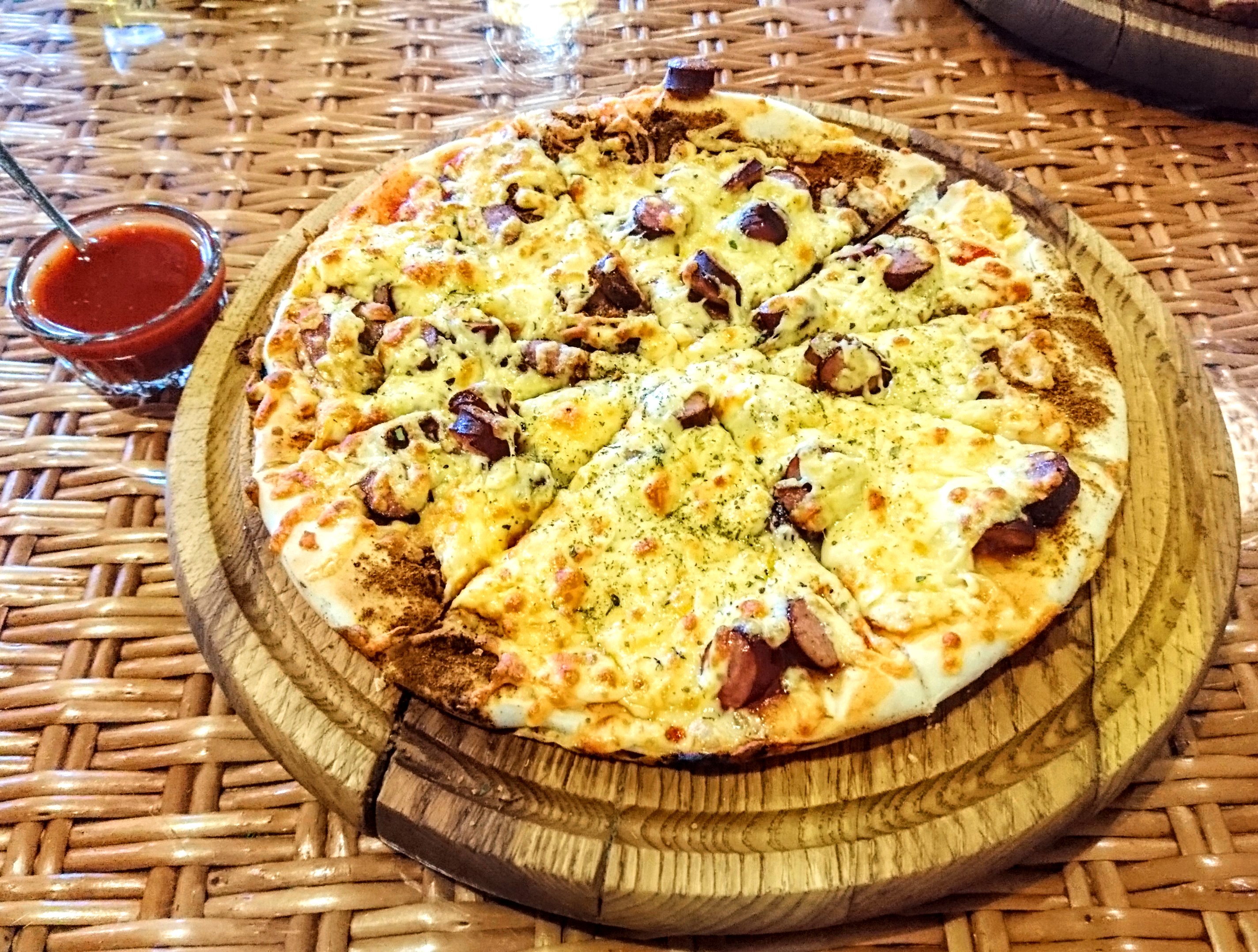 Femili pizza image 3