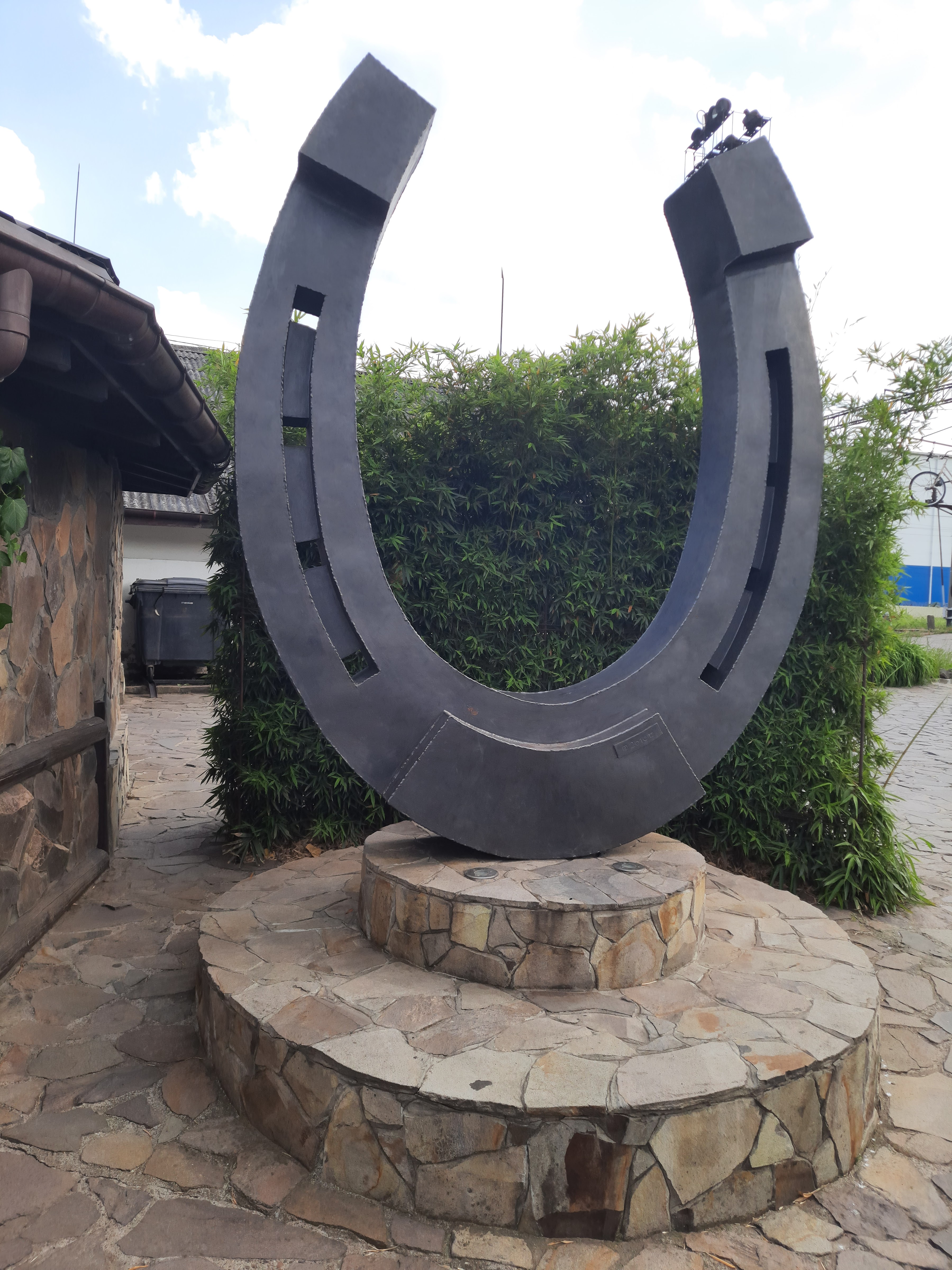 Horseshoe Tavern image 3