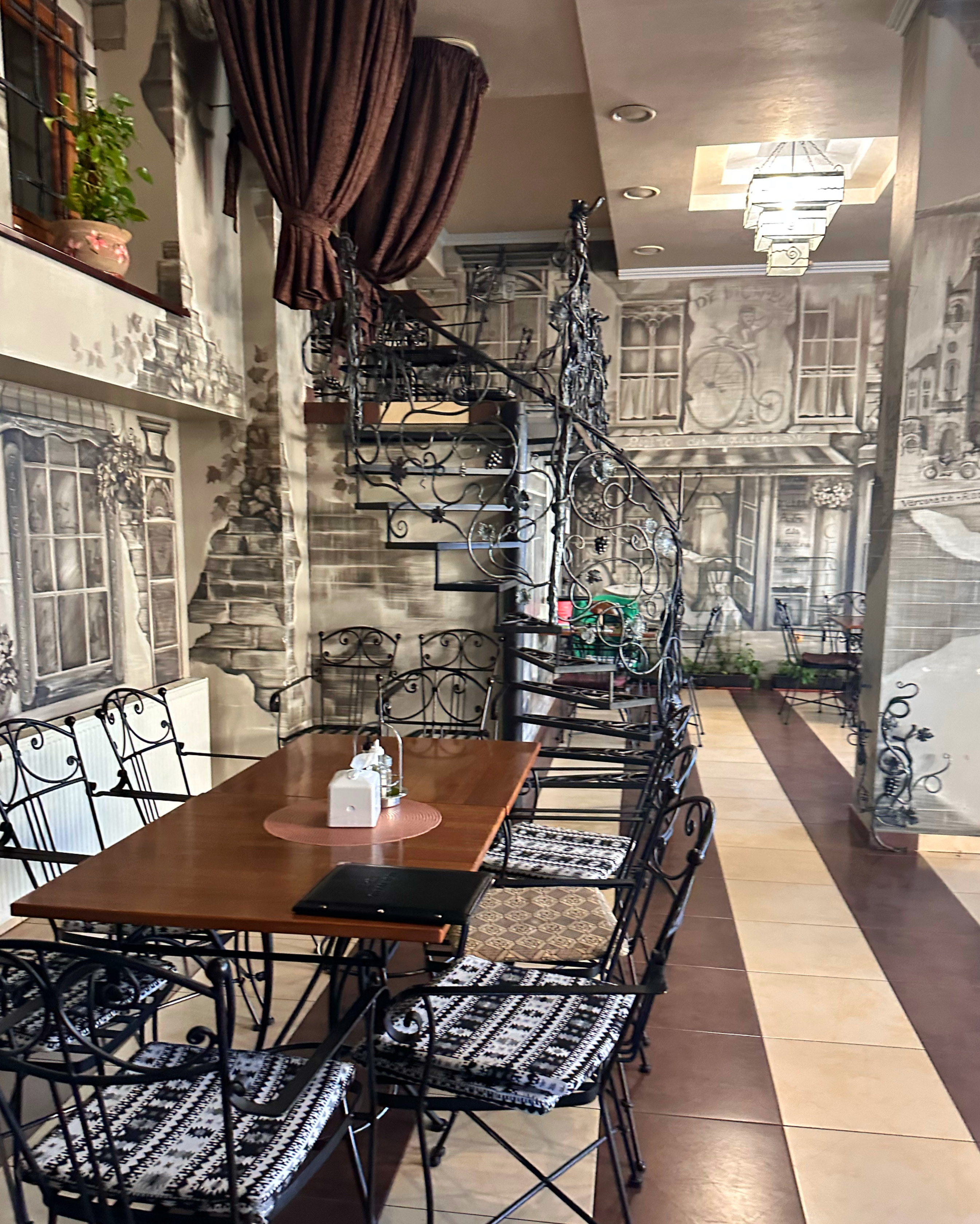 Pizzeria Kolizey (Colosseum) image 1