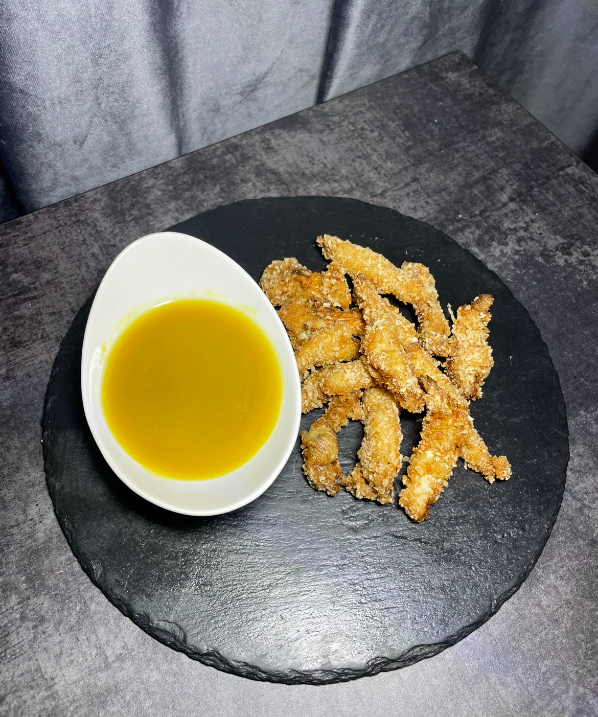 Лаунж Бар "FAMOUS" image 7