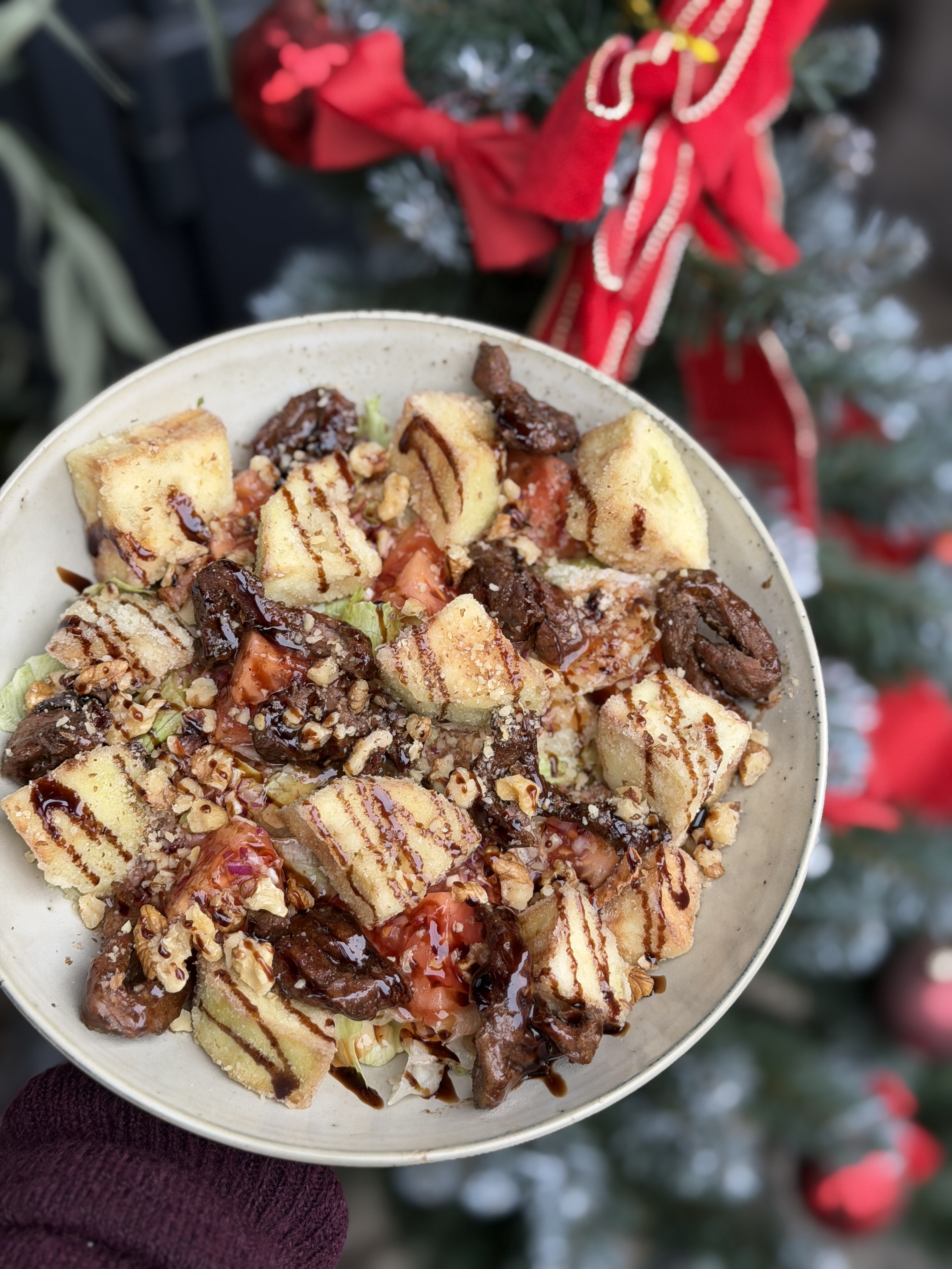 LA Resto Bar image 3