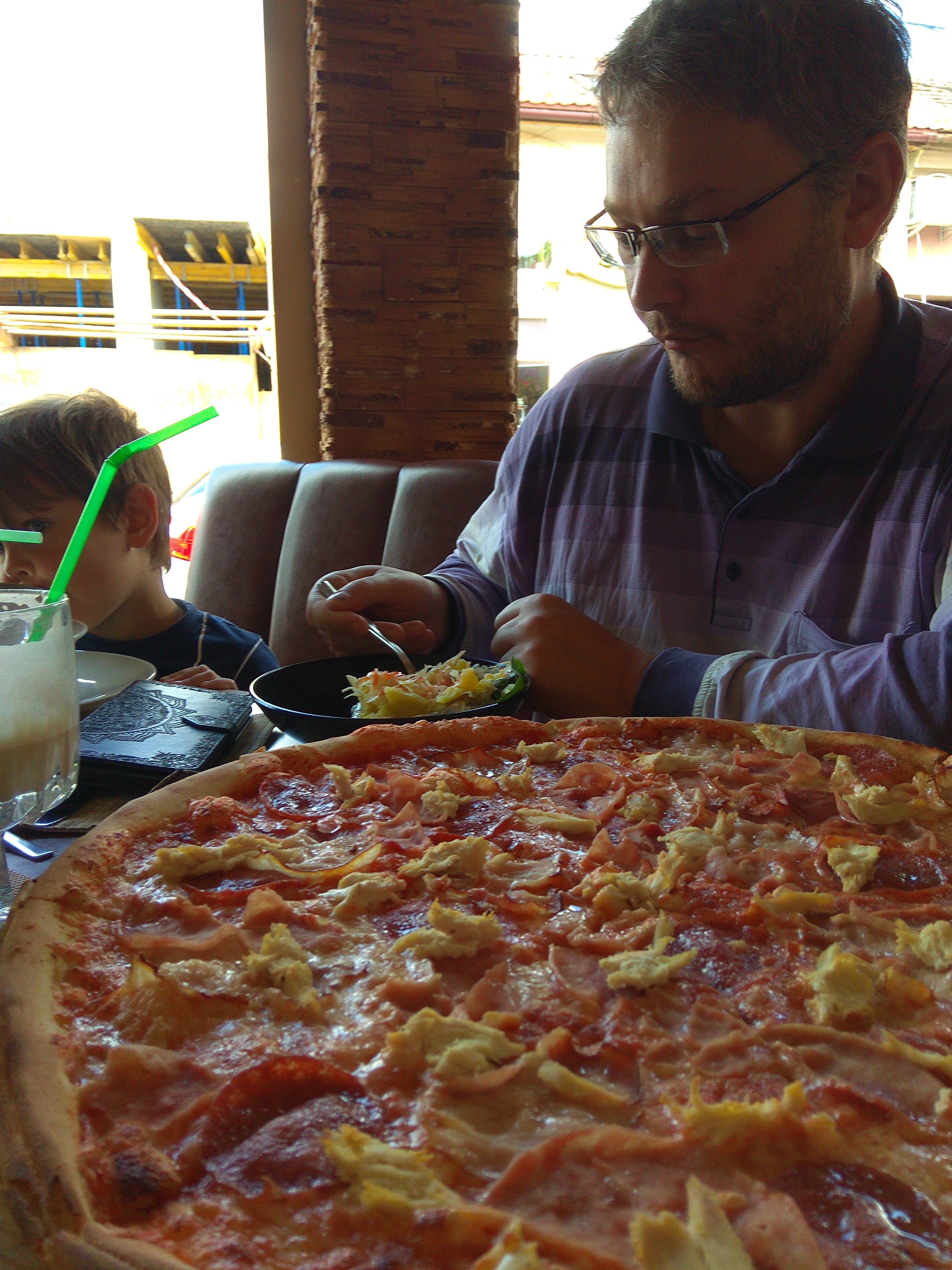 Paradiso resto pizza image 9