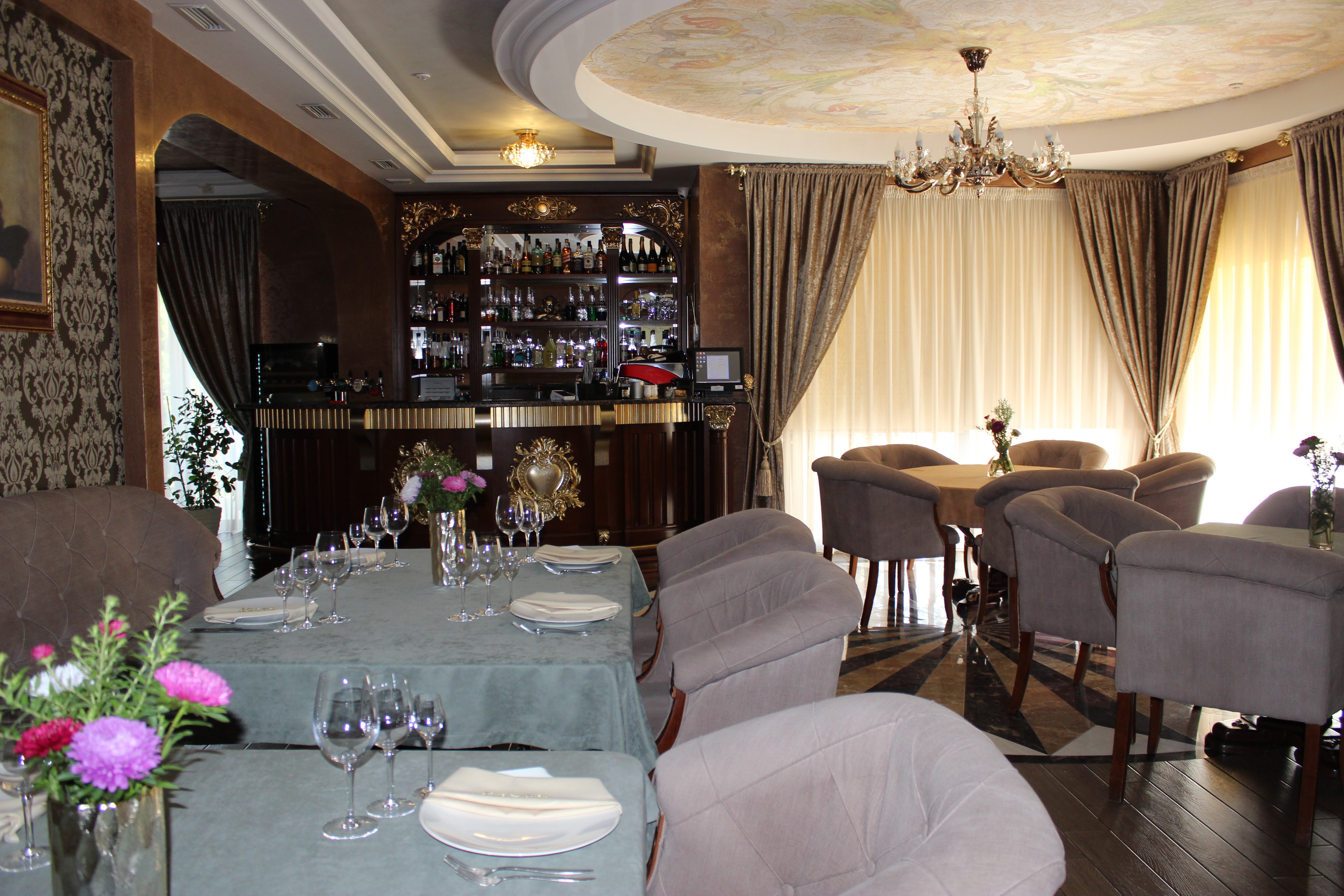 Ресторан Savoy image 1