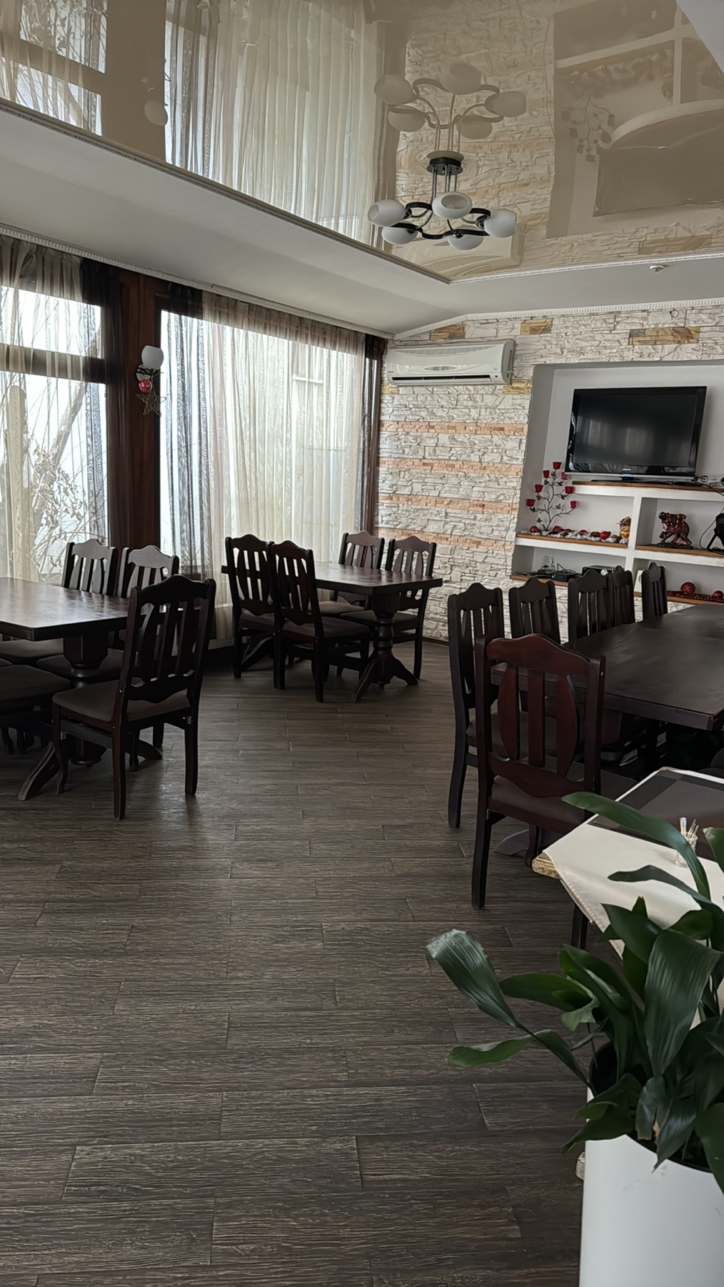 Hotelʹ-Restoran "Elit" image 1