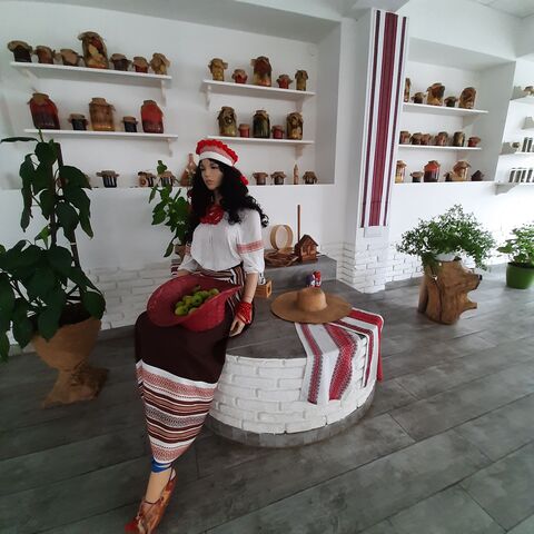 Poy Syudy image 3