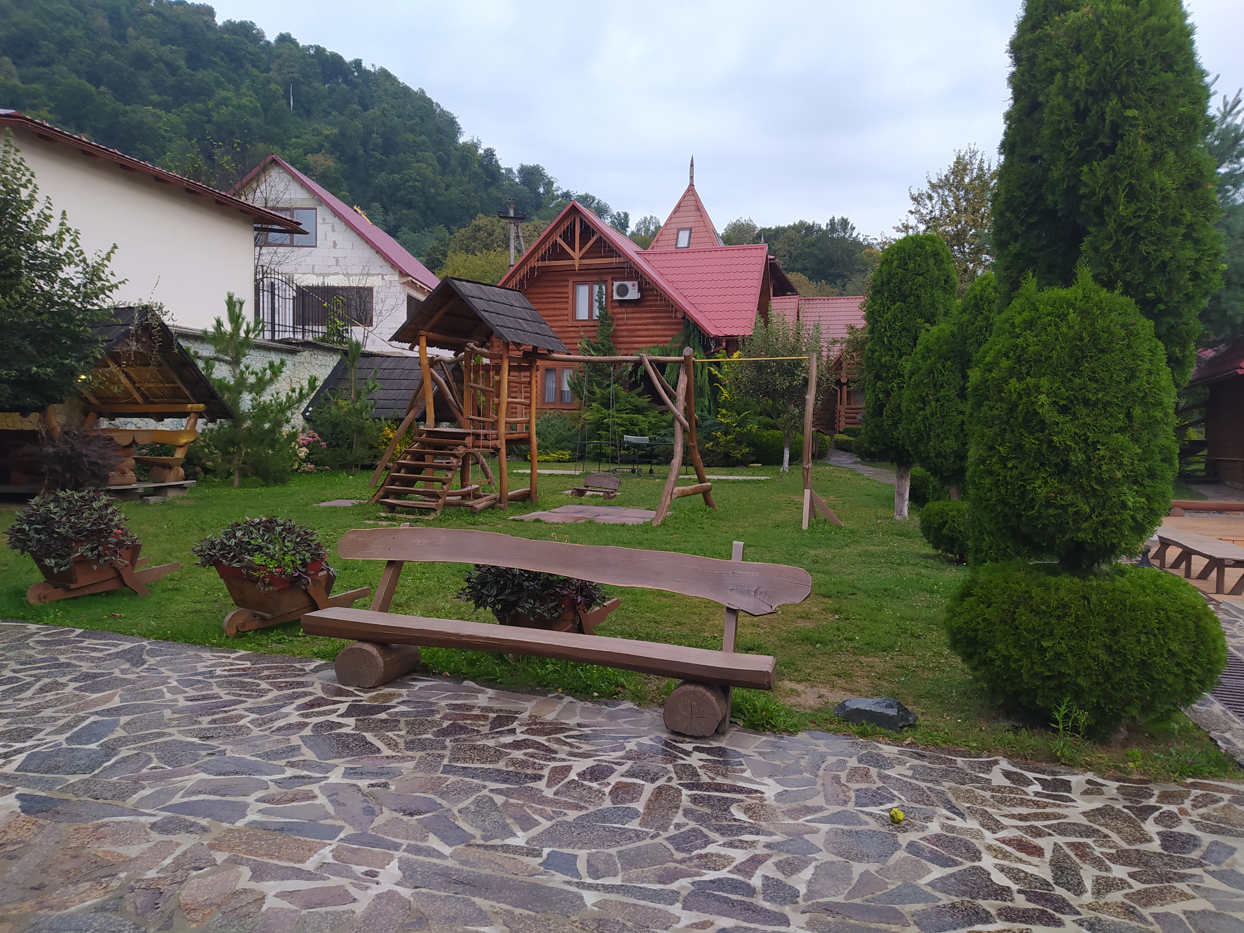 Perlyna Zakarpattya image 9