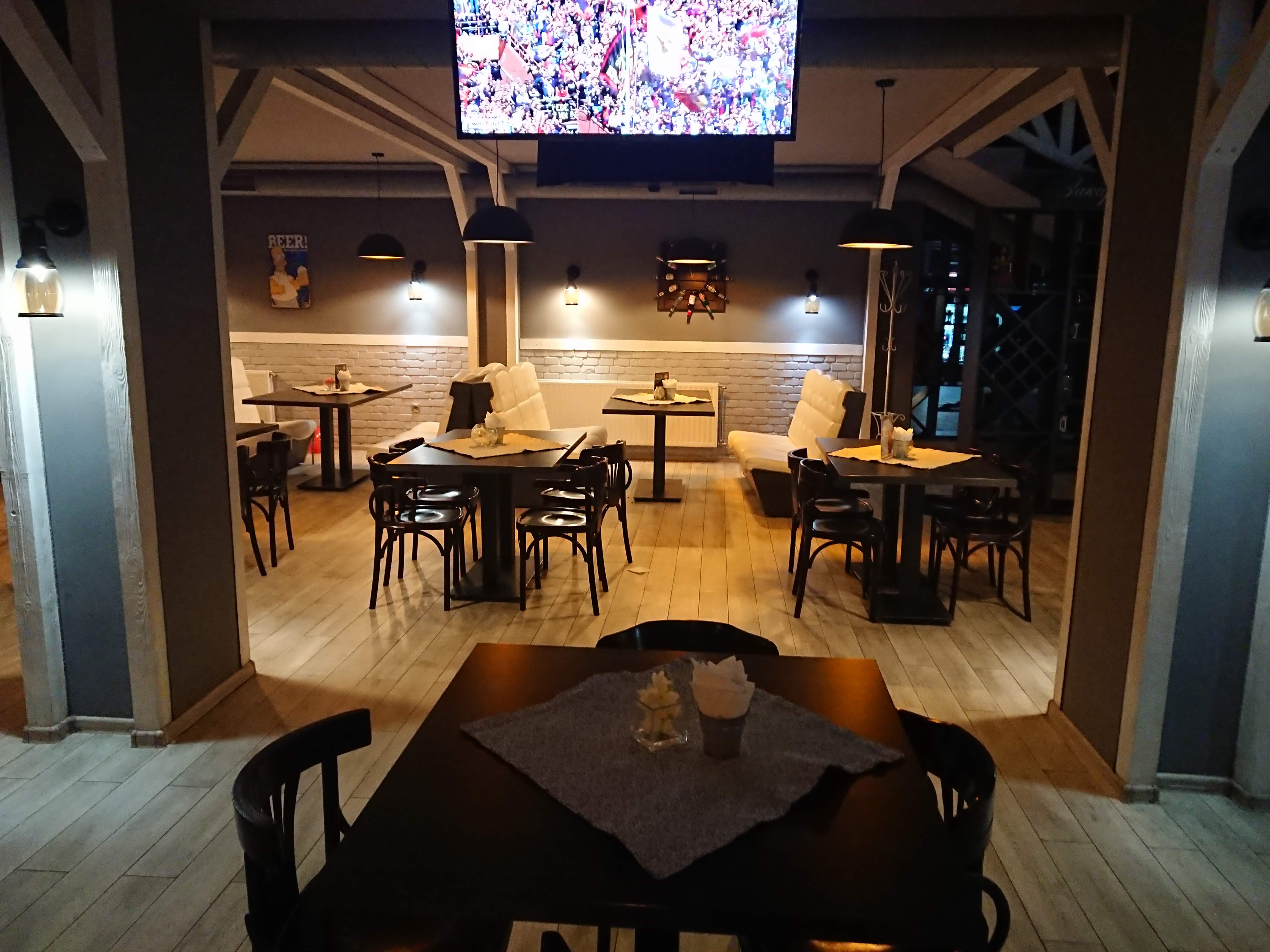 Palladium Pub image 1