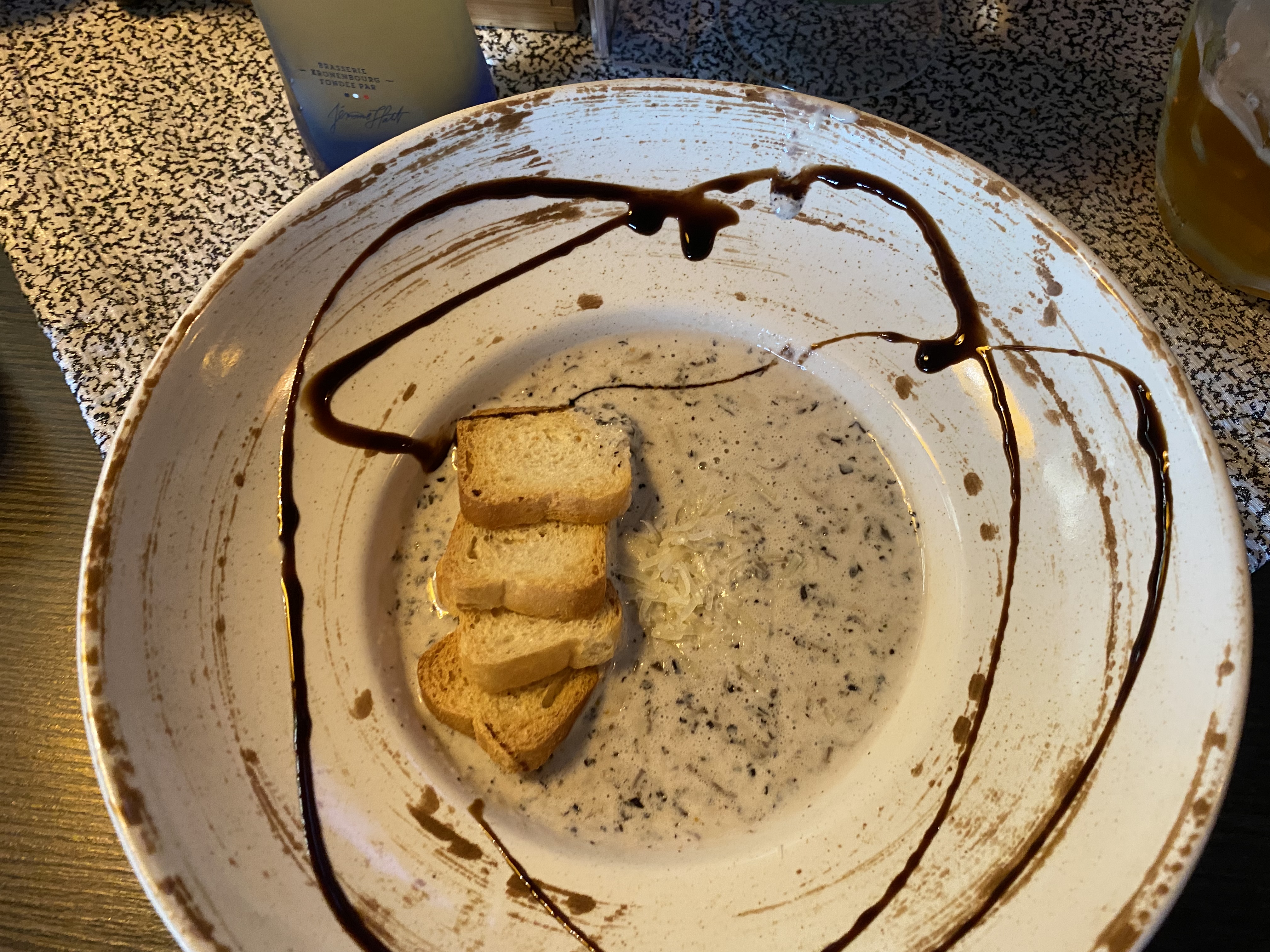 Palladium Pub image 2