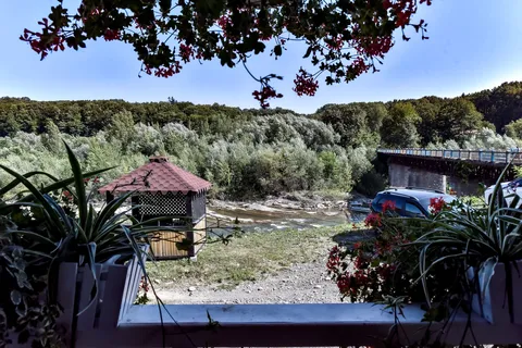 Panorama image 5