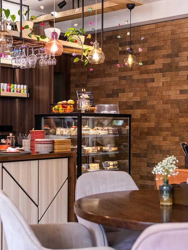 cafe selyski bakery image 6