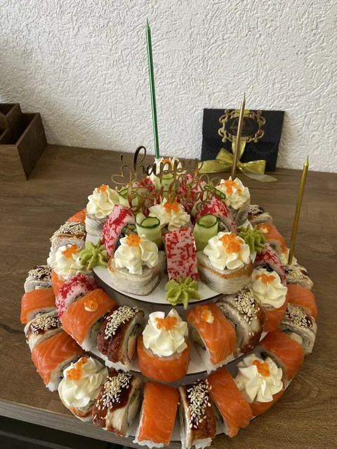 Sushi Gold premium food image 1